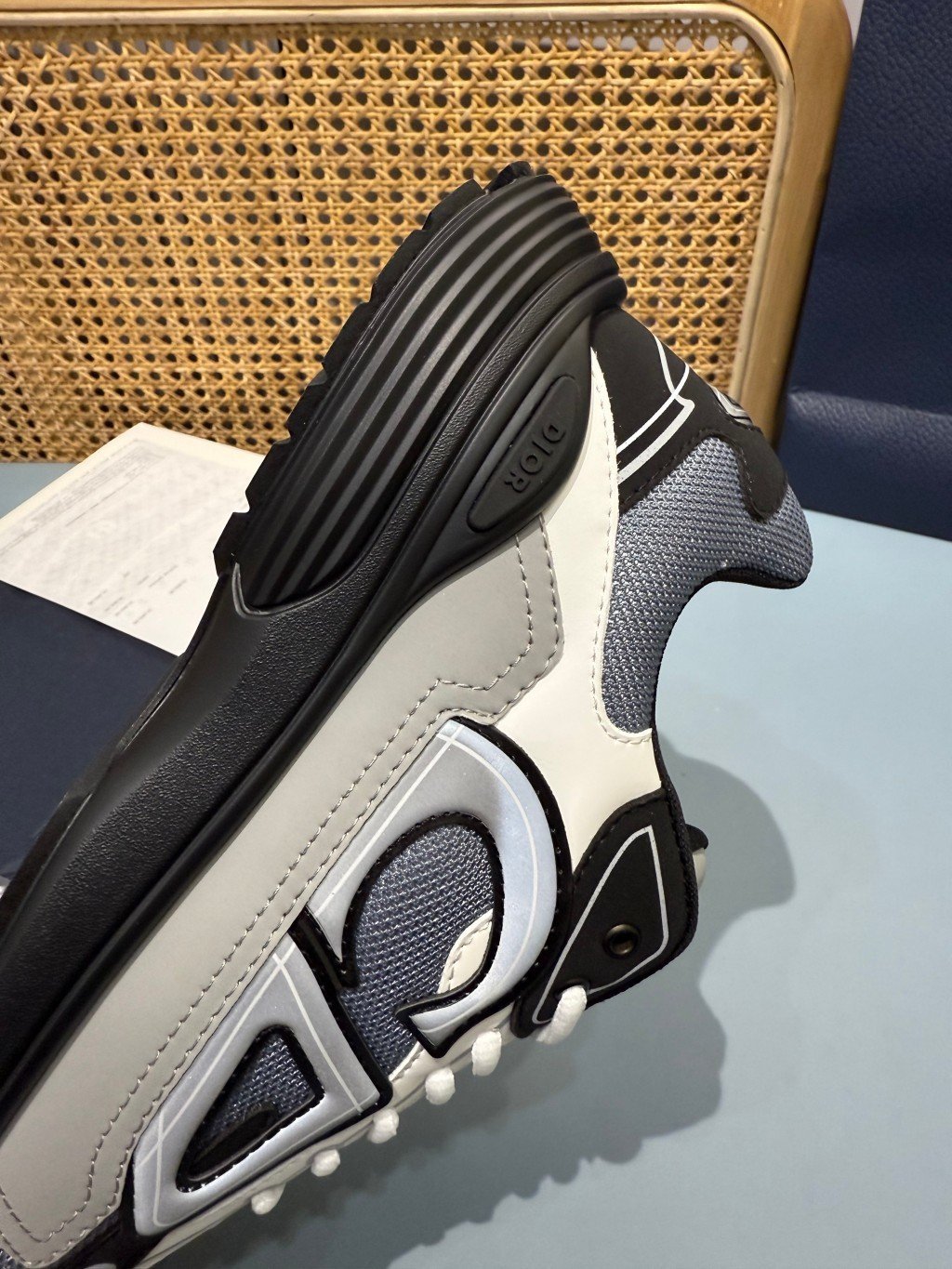Sneakers B30 'Noir Gris et Blanc' — vue 12