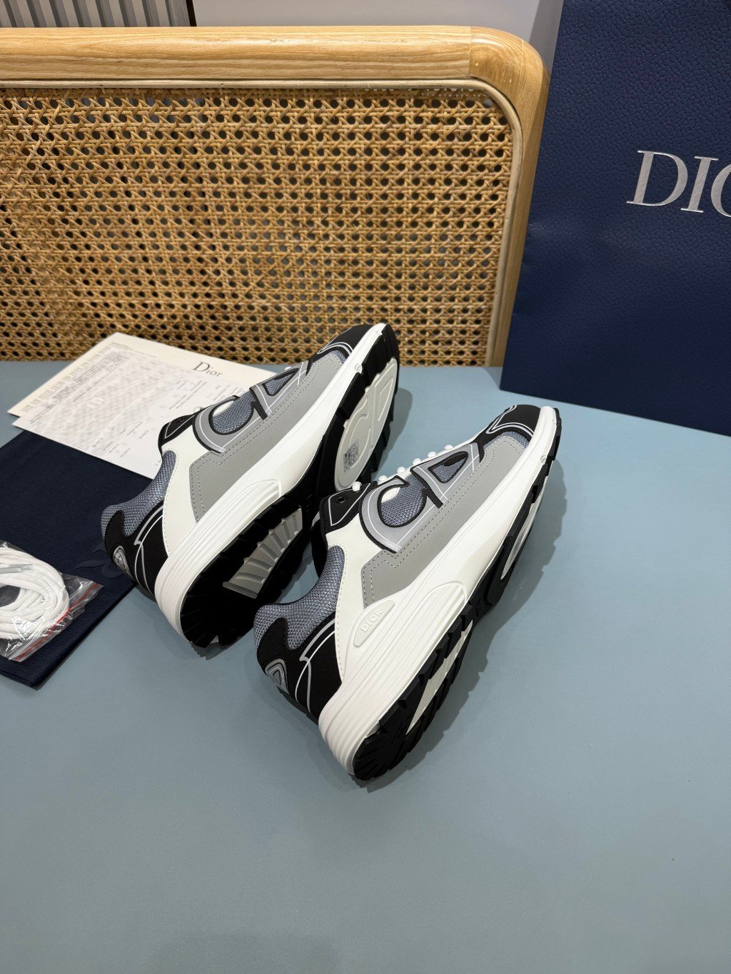 Sneakers B30 'Noir Gris et Blanc' — vue 14