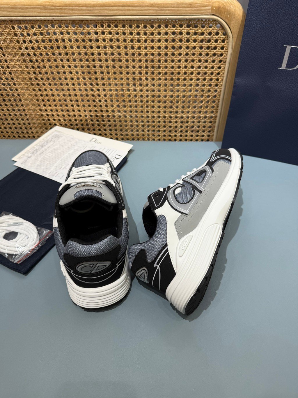 Sneakers B30 'Noir Gris et Blanc' — vue 15