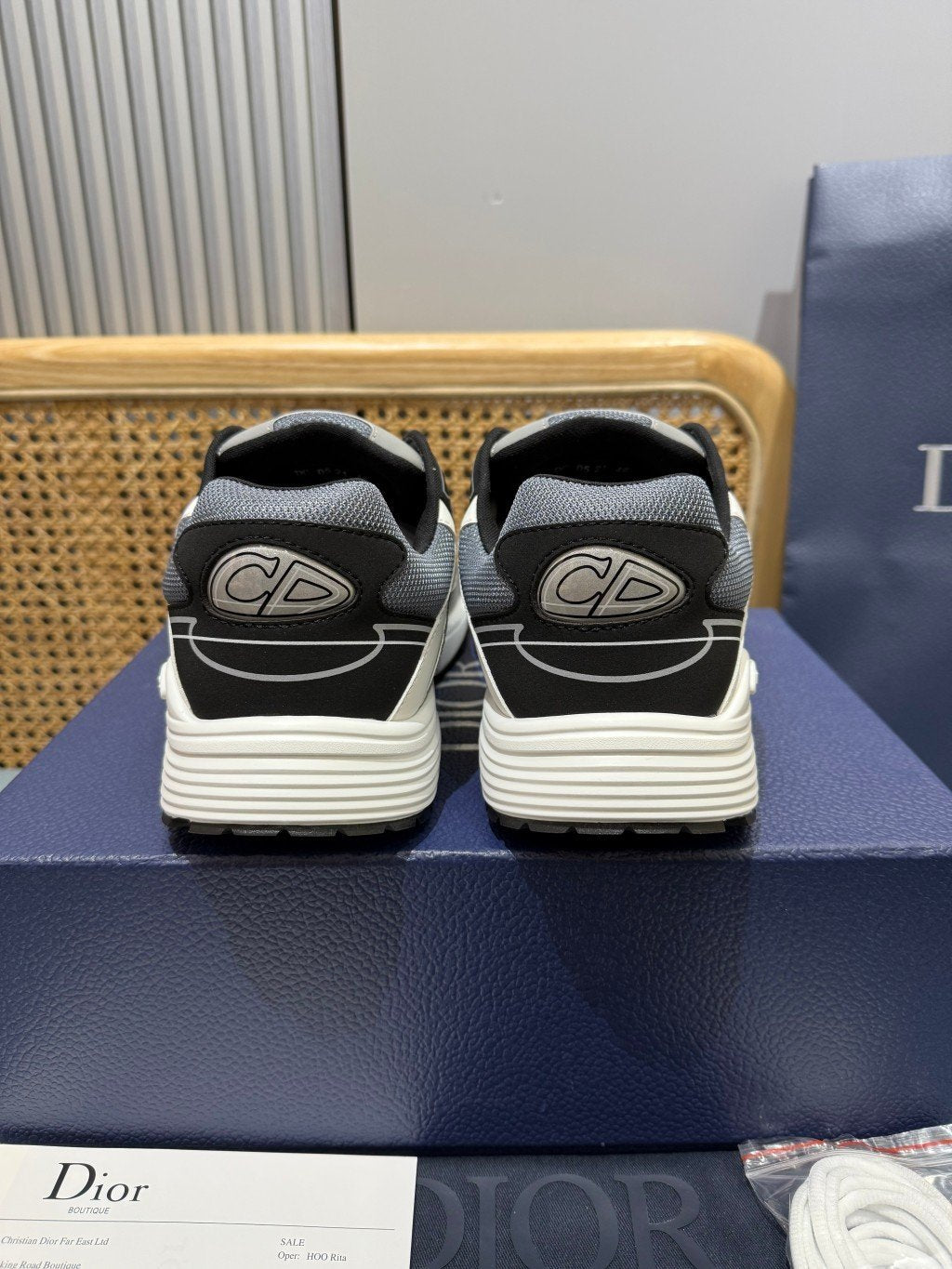 Sneakers B30 'Noir Gris et Blanc' — vue 18