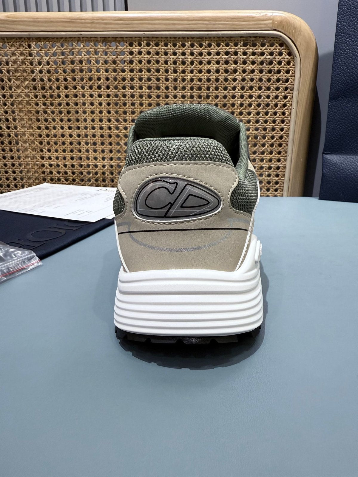 Sneakers B30 'Kaki et Blanc' — vue 9