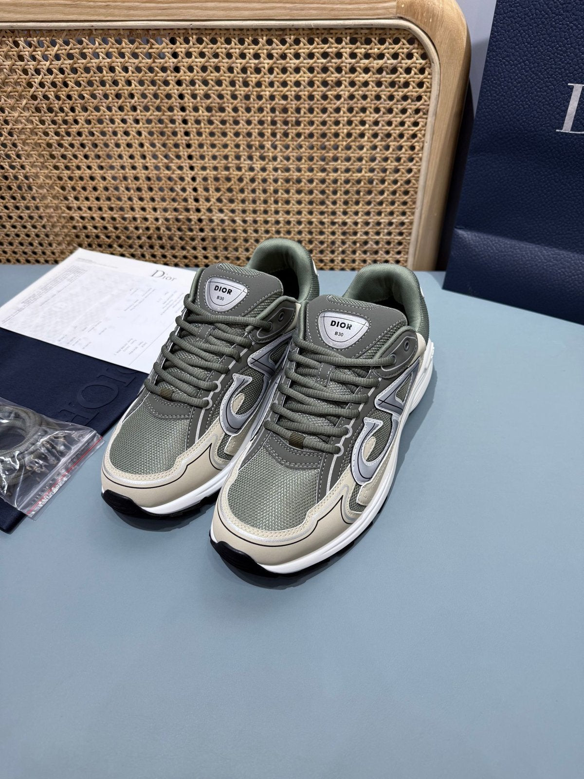 Sneakers B30 'Kaki et Blanc' — vue 15