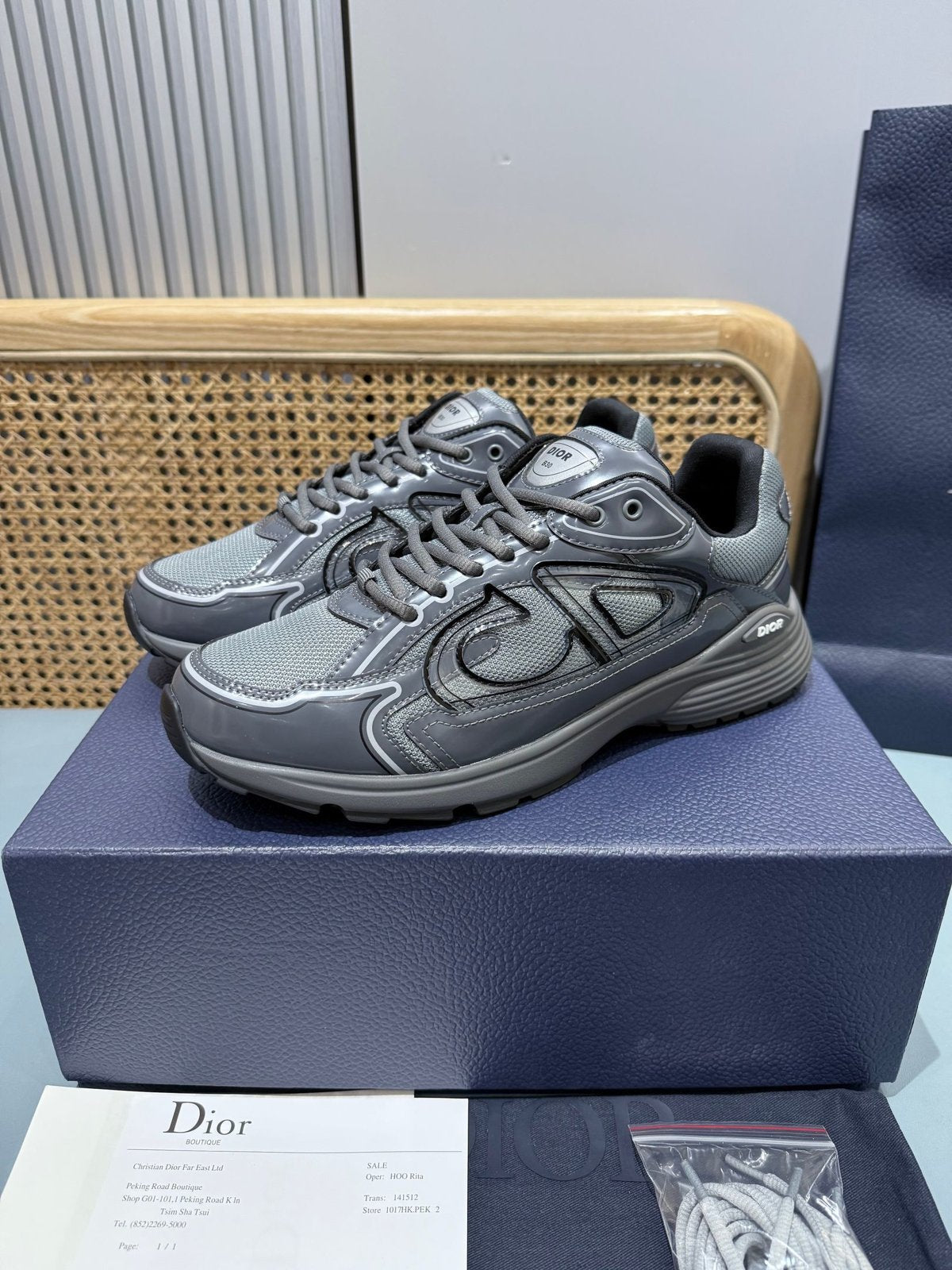 Sneakers B30 'Gris Graphite' — vue 3