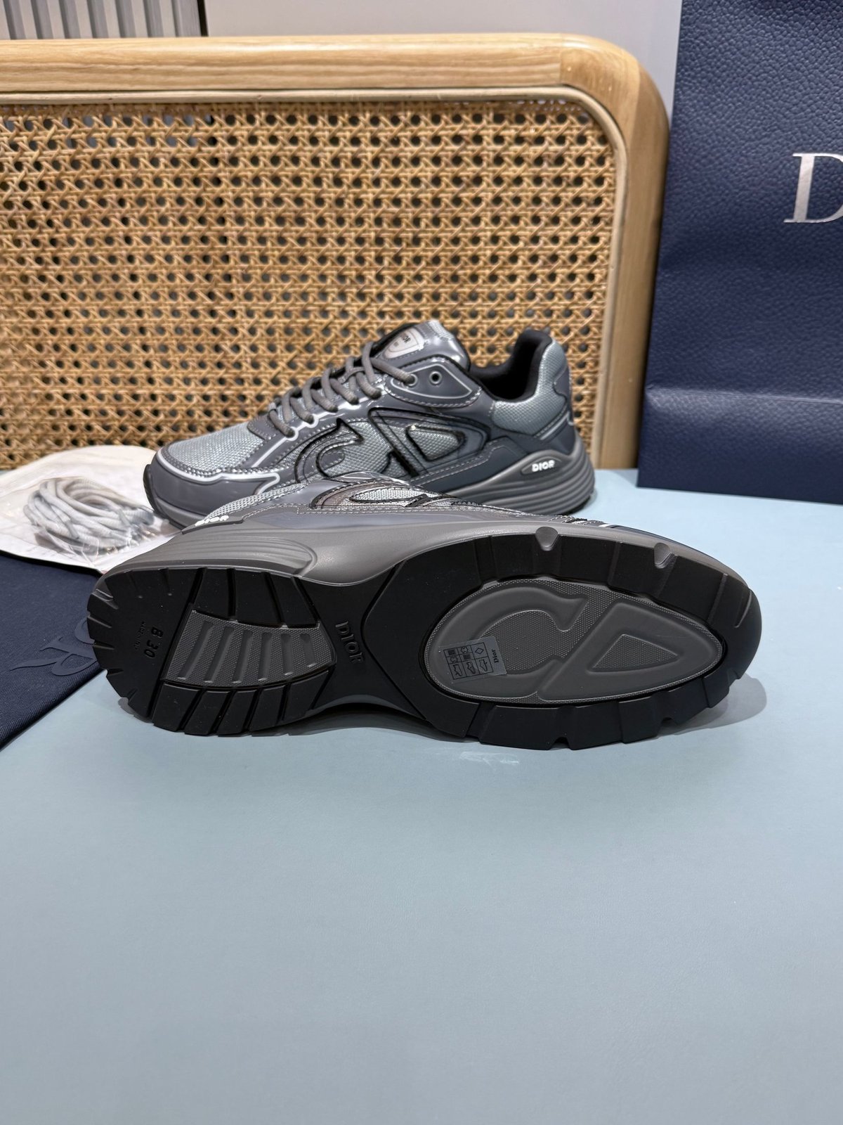 Sneakers B30 'Gris Graphite' — vue 18