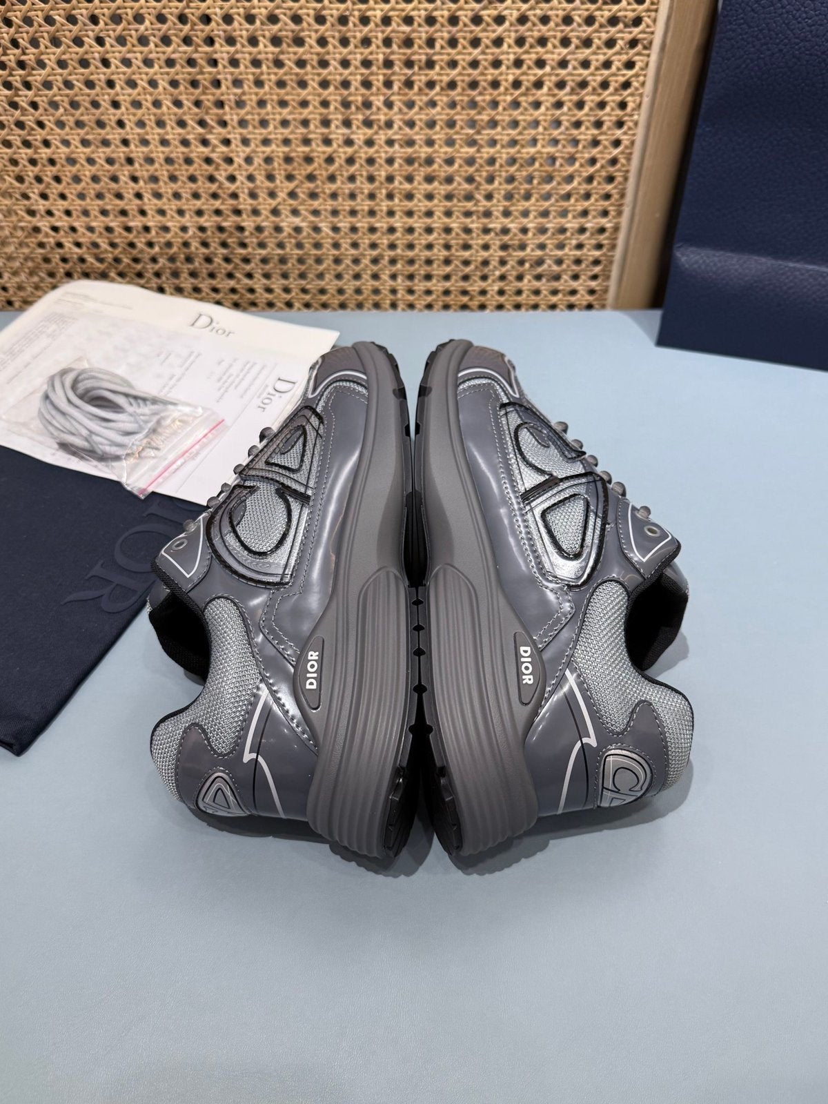 Sneakers B30 'Gris Graphite' — vue 19