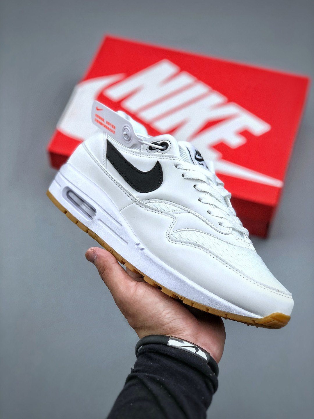 Nike Air Max 1 'Blanc Noir Gomme' — vue 2