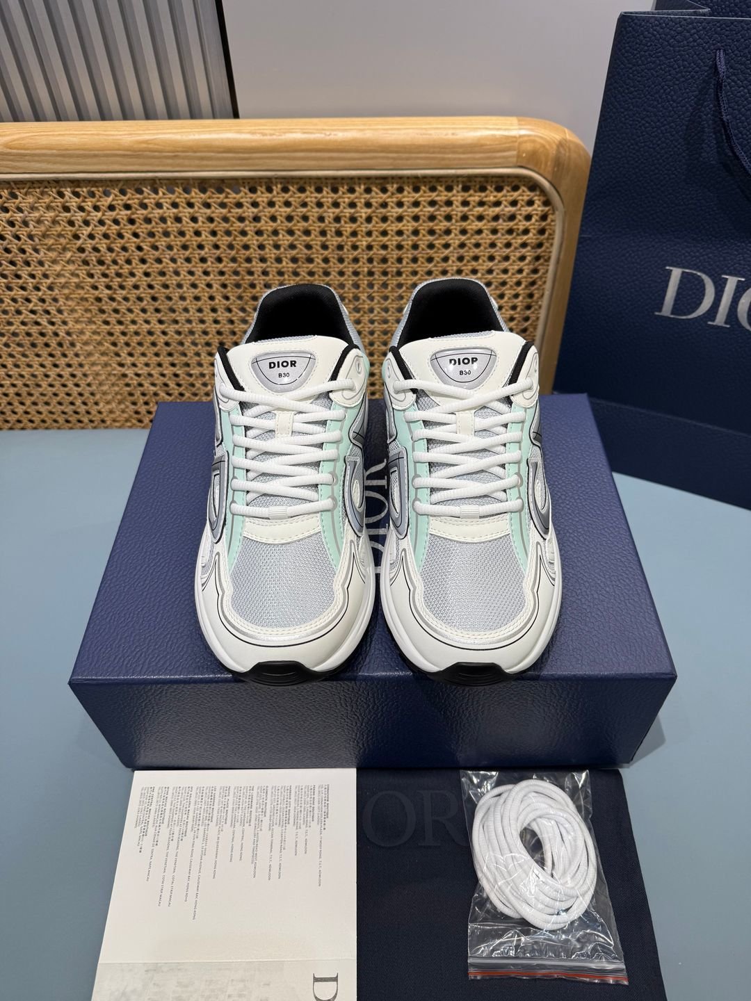 Sneakers B30 'Blanc et Vert Menthe' — vue 2