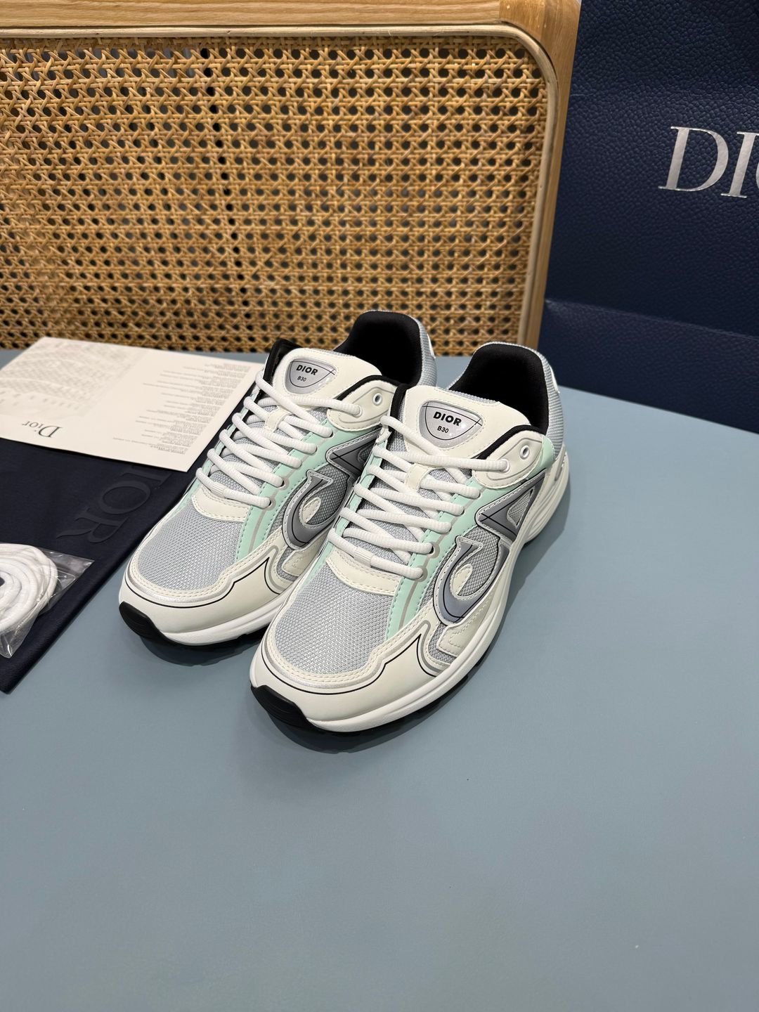 Sneakers B30 'Blanc et Vert Menthe' — vue 15