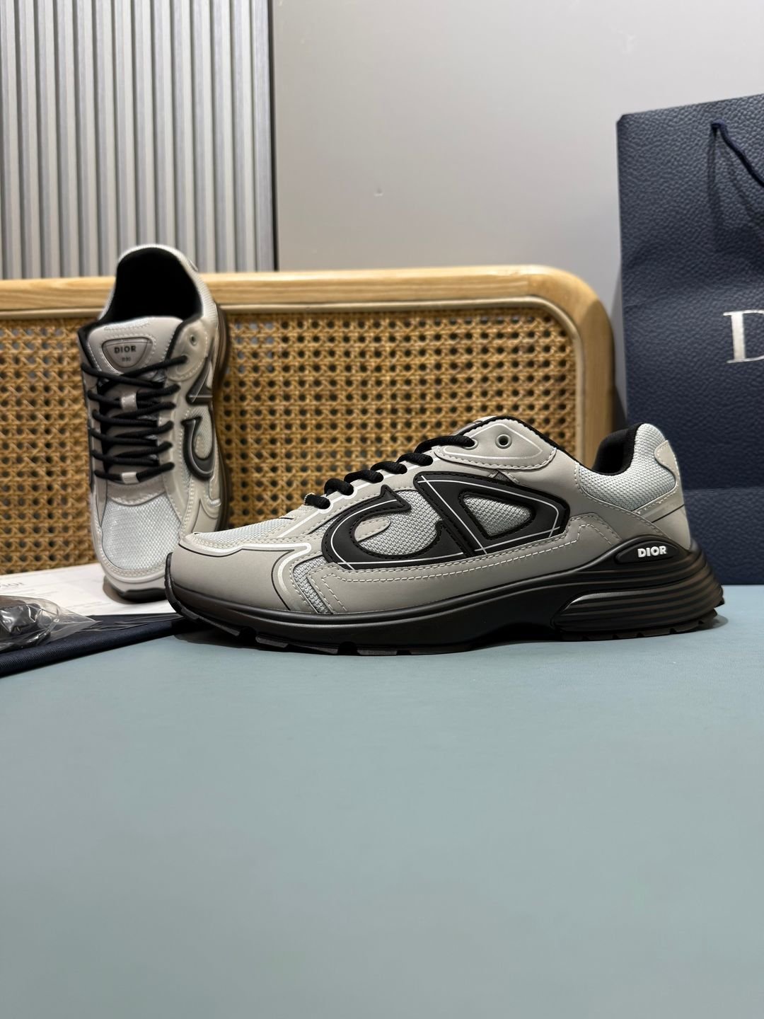 Sneakers B30 'Gris Clair et Noir' — vue 24