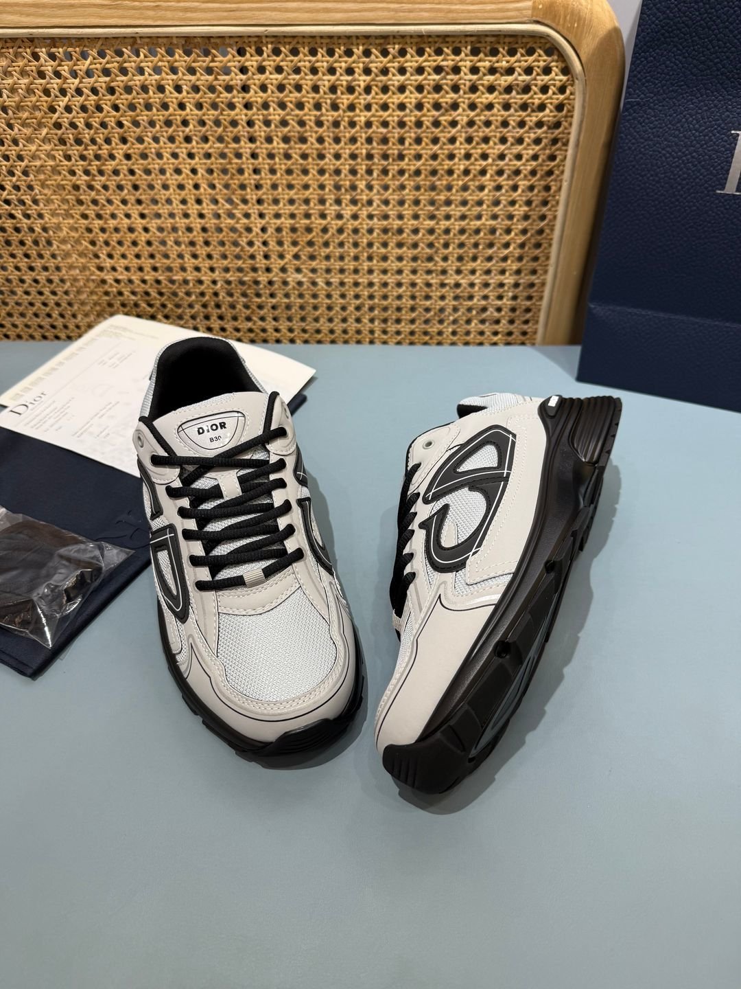 Sneakers B30 'Gris Clair et Noir' — vue 25