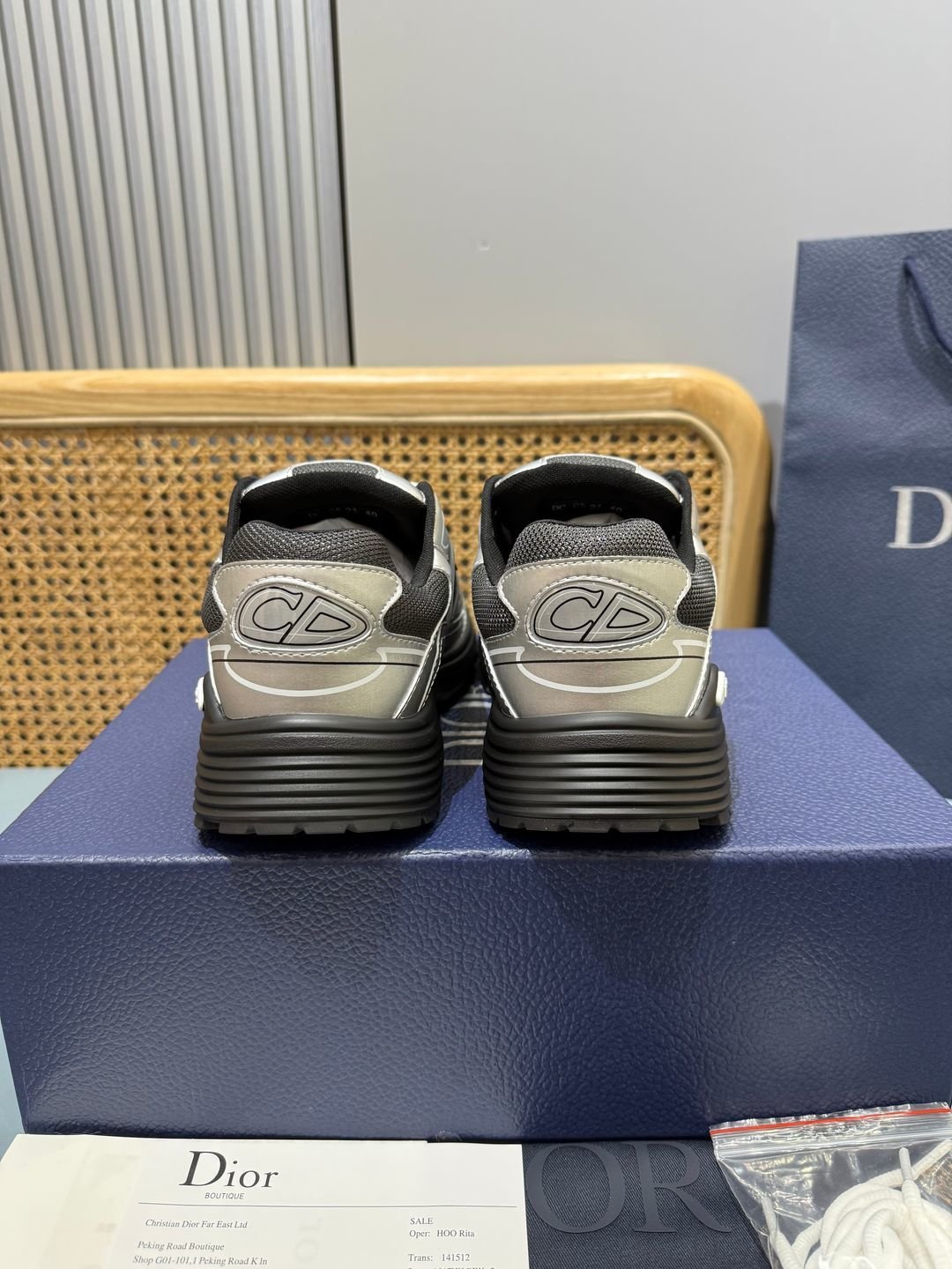 Sneakers B30 'Argent et Noir' — vue 4