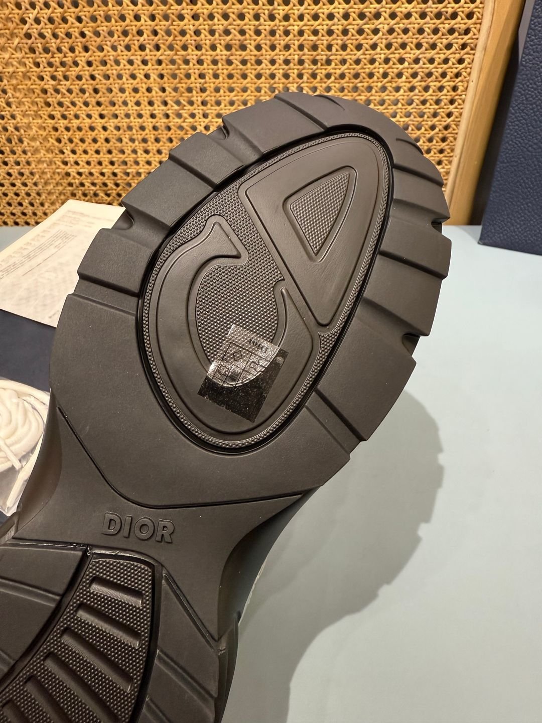 Sneakers B30 'Argent et Noir' — vue 8