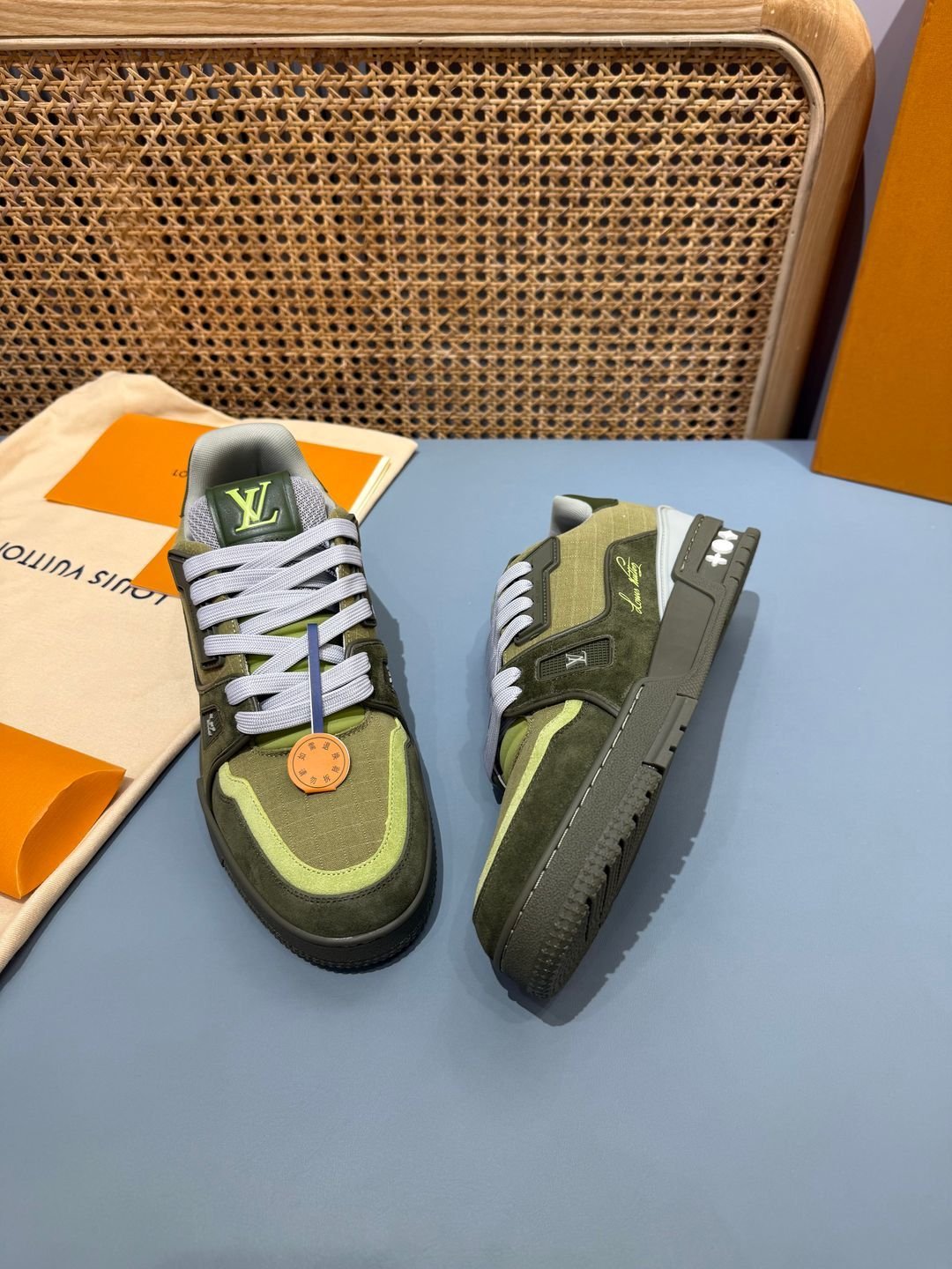 Sneakers Trainer 'Kaki Vert' — vue 24