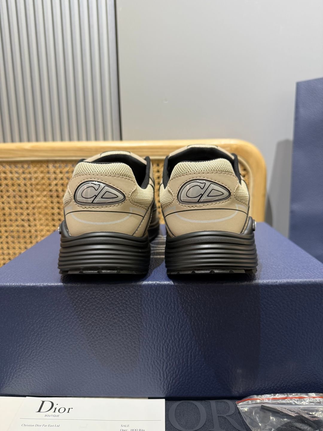 Sneakers B30 'Beige et Noir' — vue 3