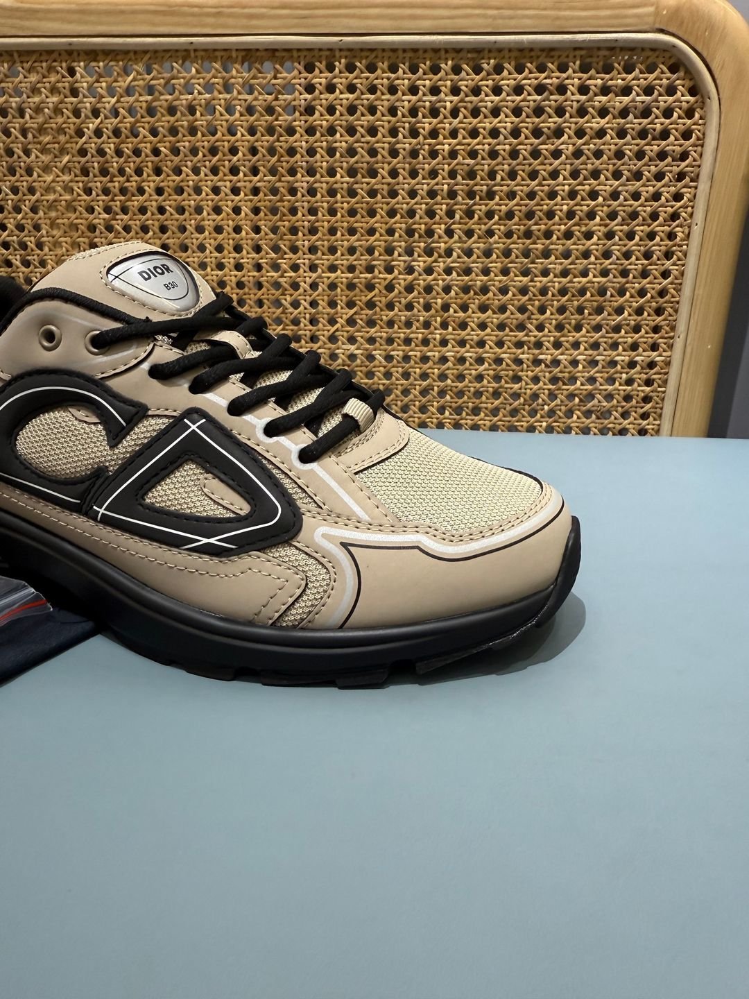Sneakers B30 'Beige et Noir' — vue 12