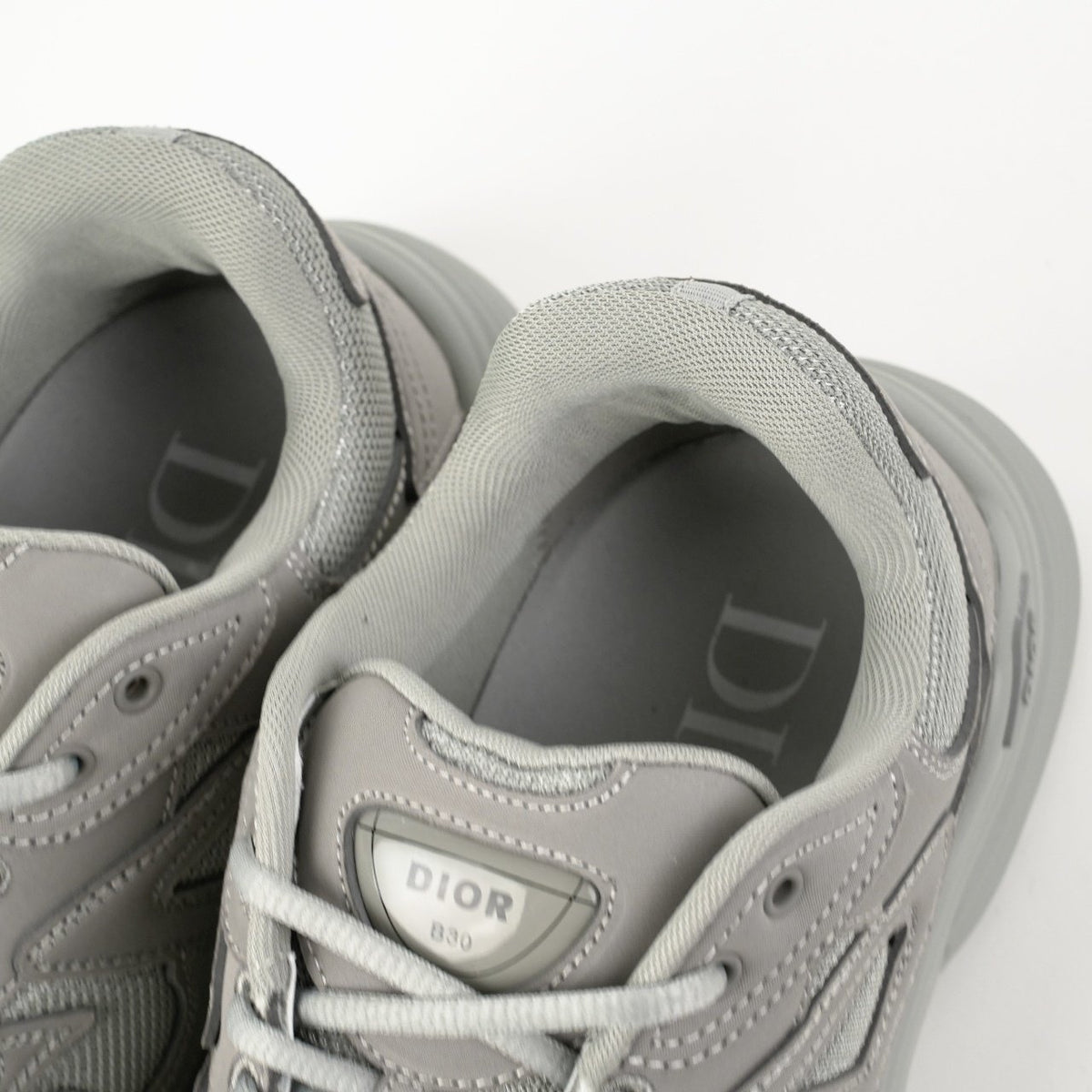 Sneakers B30 'Gris Monochrome' — vue 8