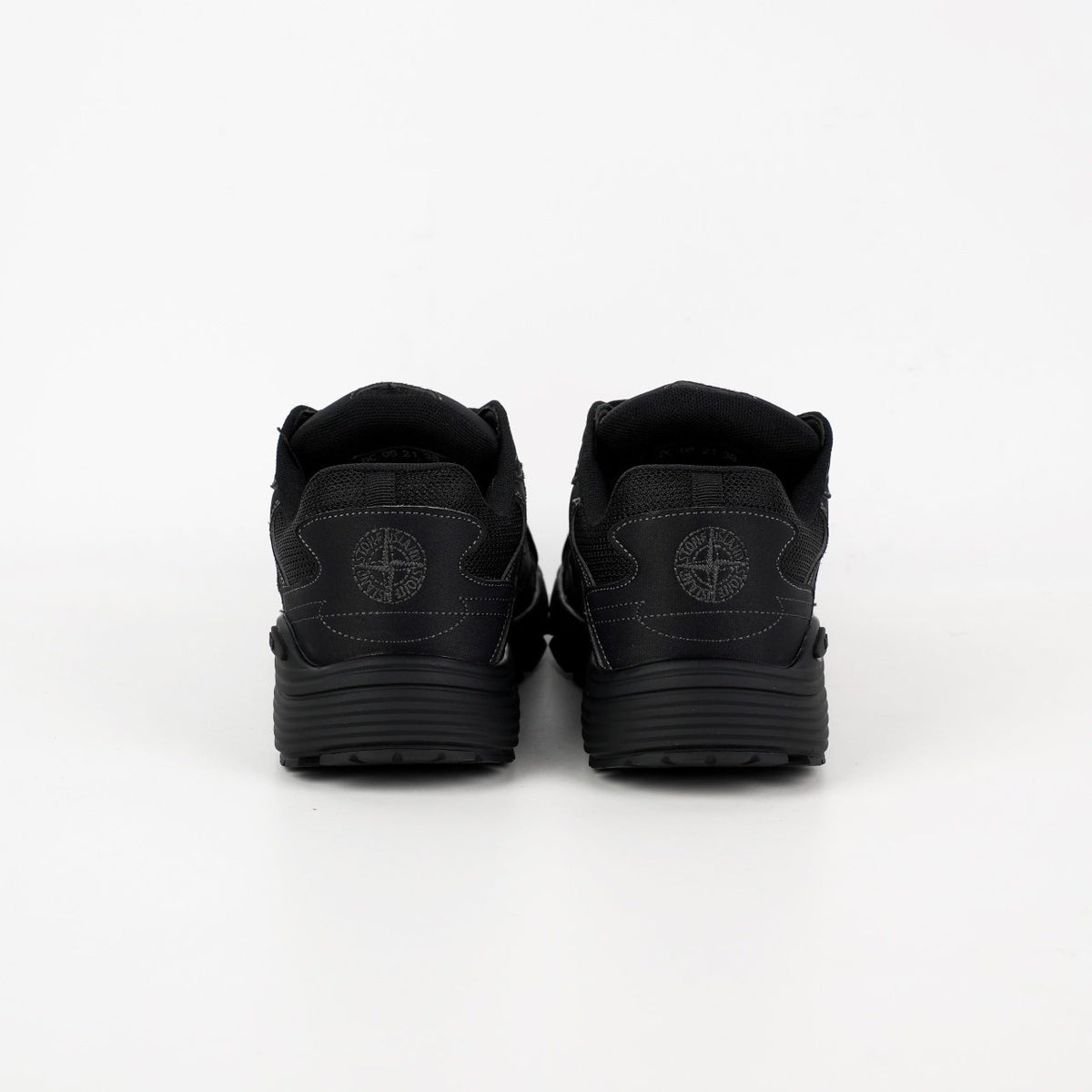 Sneakers B30 'Triple Noir' — vue 4