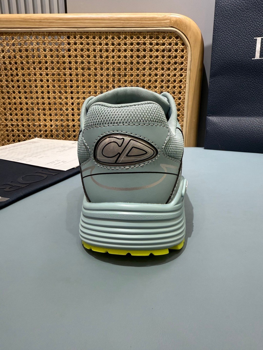 Sneakers B30 'Vert d'Eau et Jaune Fluo' — vue 9