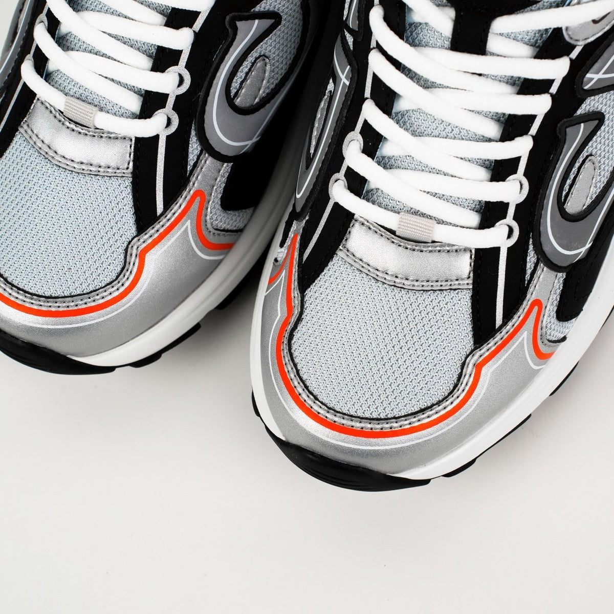 Sneakers B30 'Noir Rose et Bleu' — vue 9