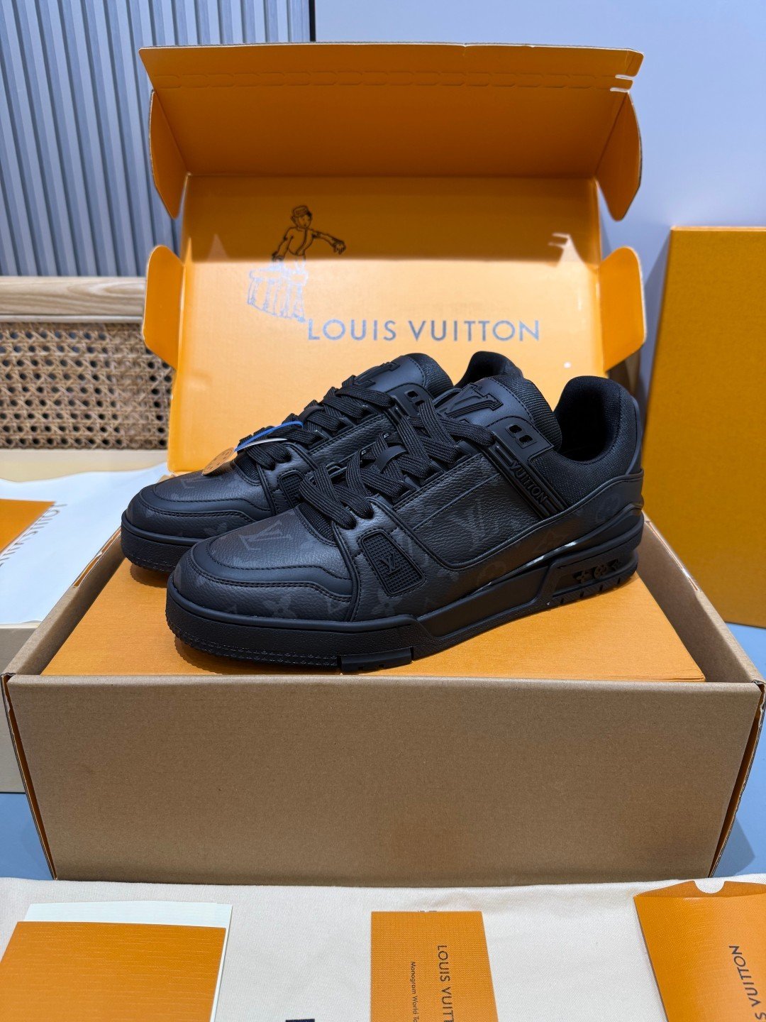 Sneakers Trainer 'Noir Absolu' — vue 4