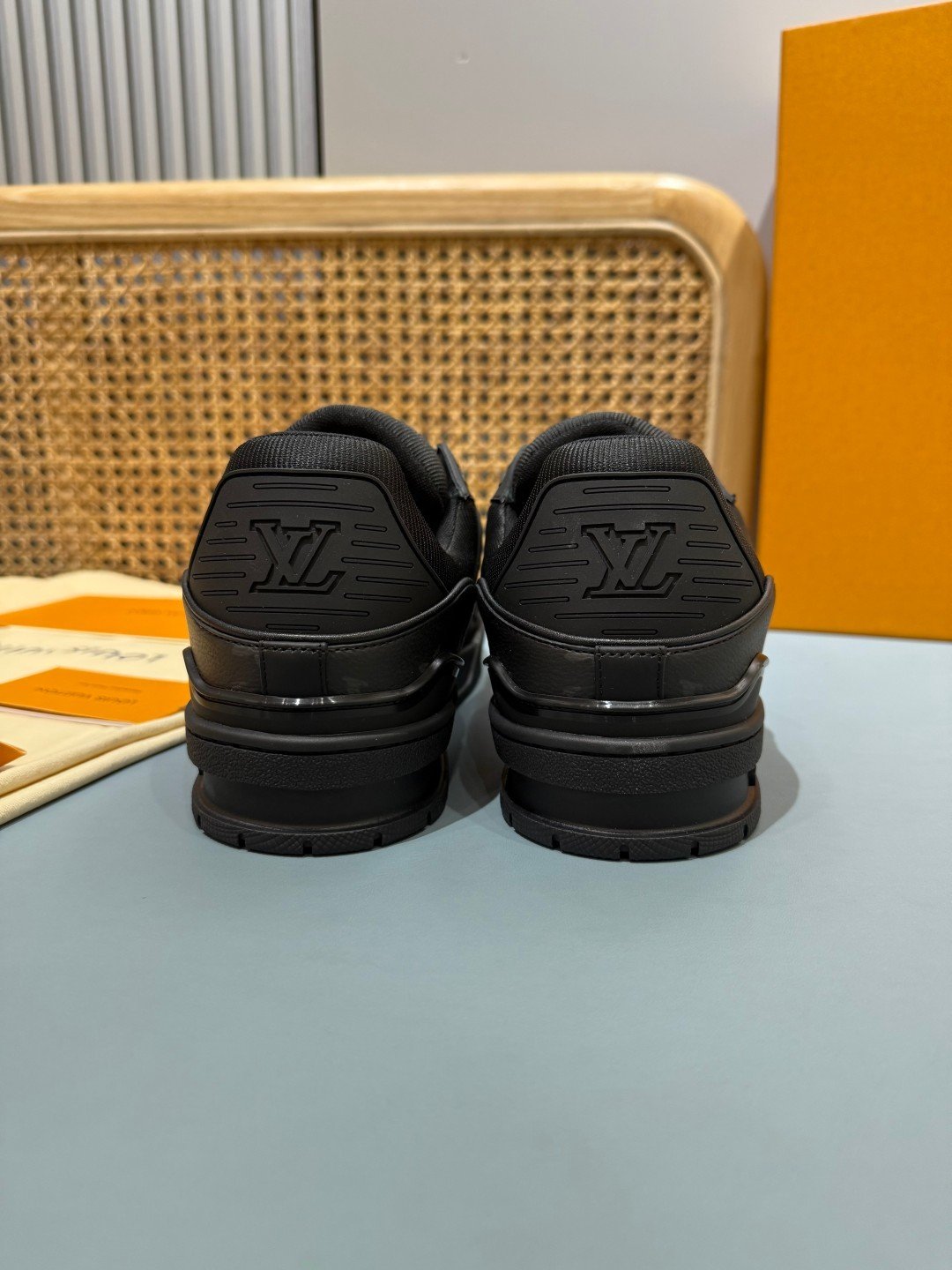 Sneakers Trainer 'Noir Absolu' — vue 20