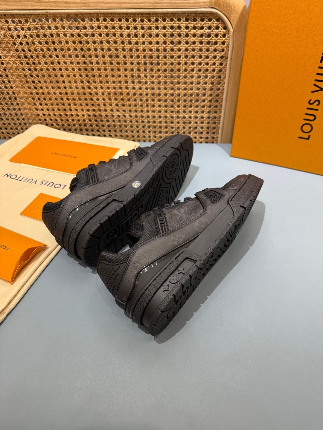 Sneakers Trainer 'Noir Absolu' — vue 22