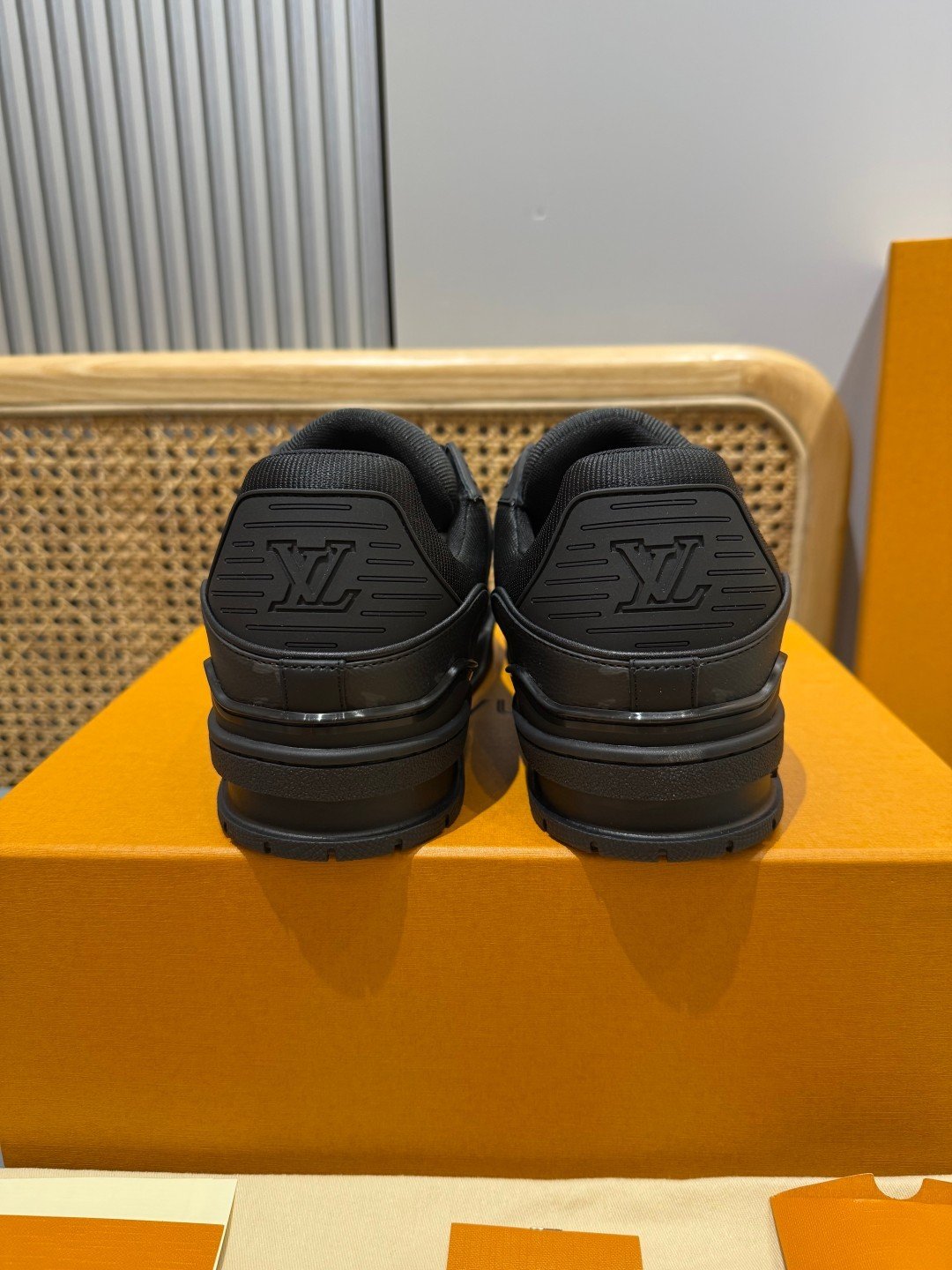 Sneakers Trainer 'Noir Absolu' — vue 26
