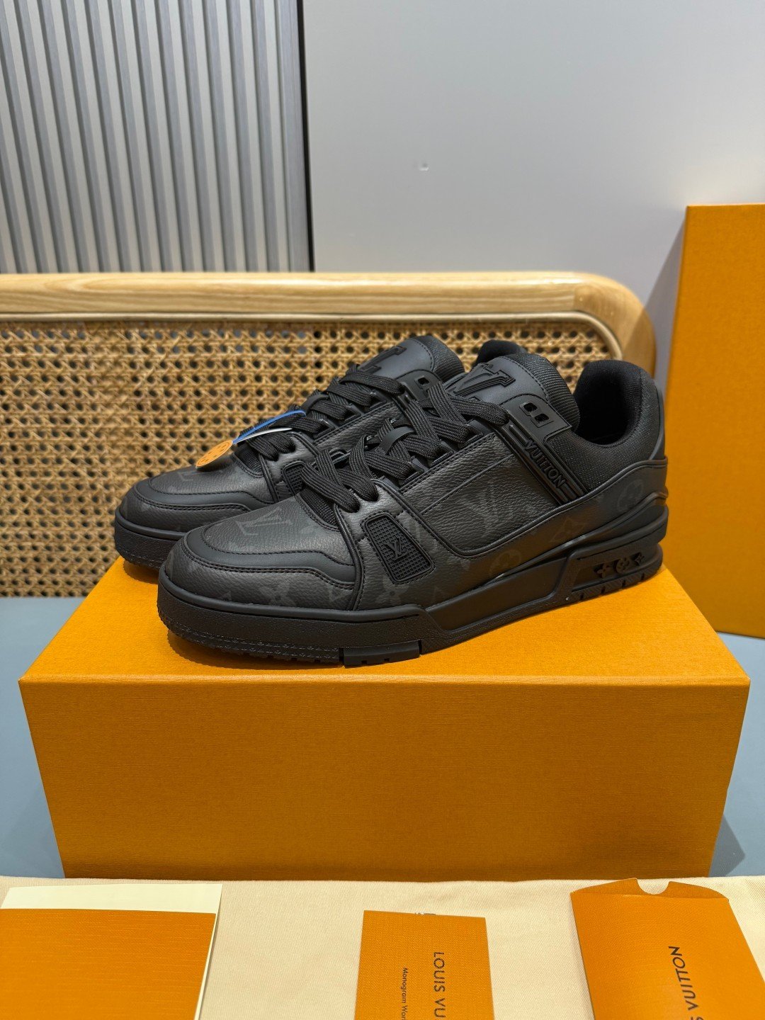 Sneakers Trainer 'Noir Absolu' — vue 28