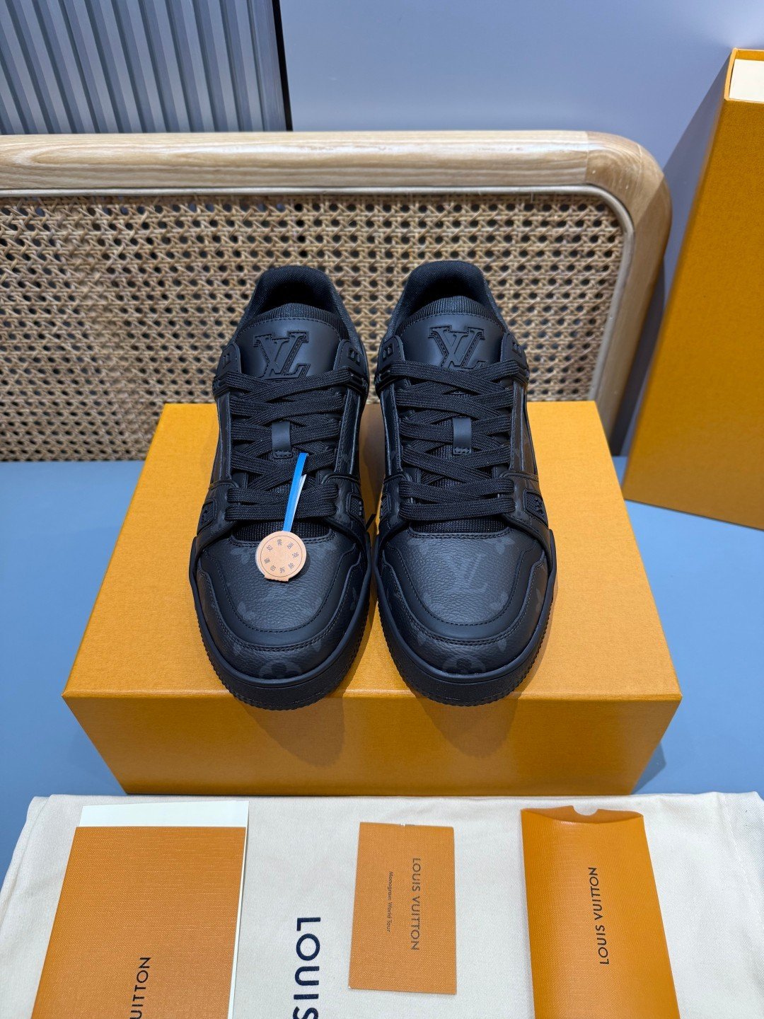 Sneakers Trainer 'Noir Absolu' — vue 29