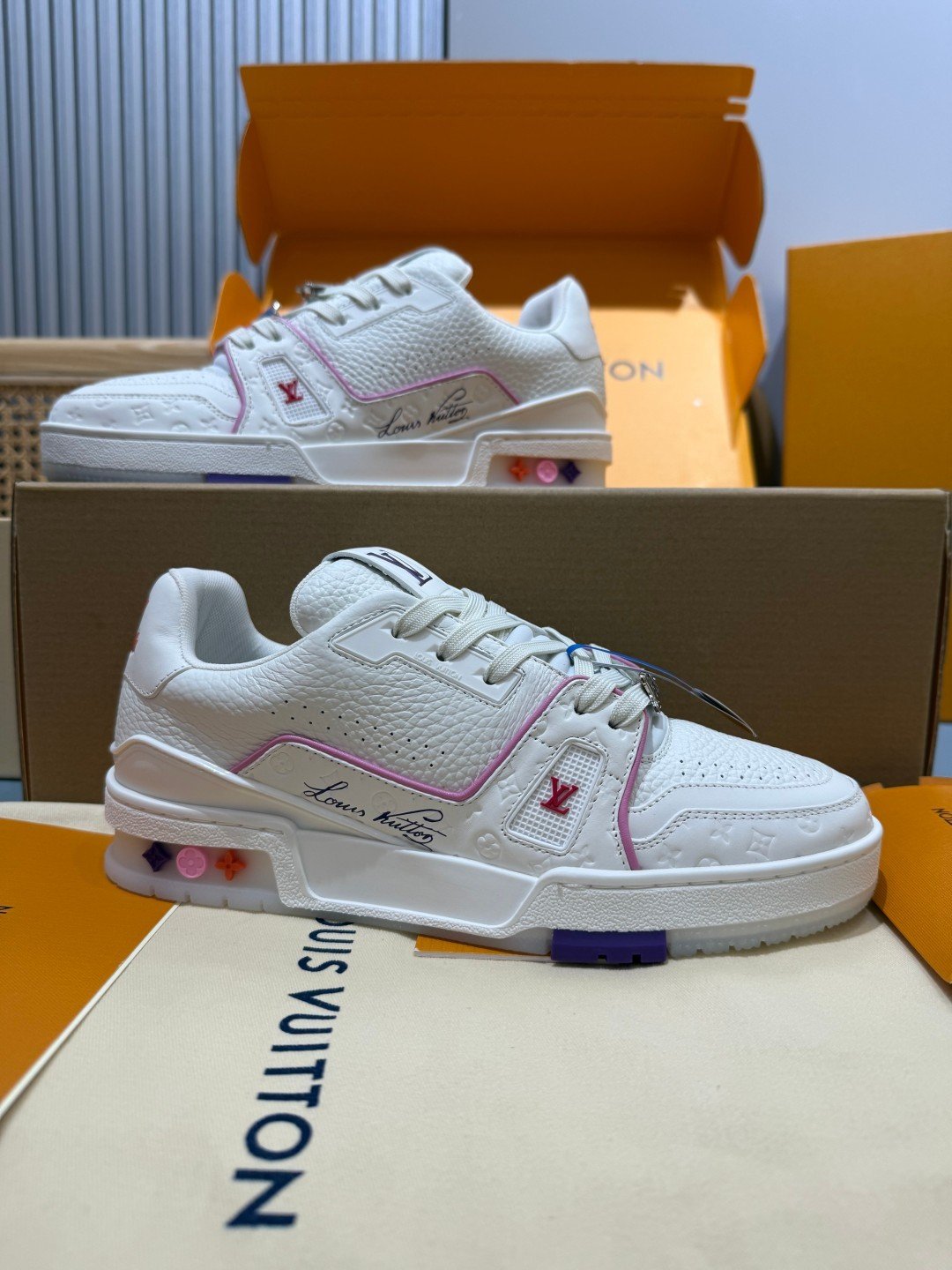 Sneakers Trainer 'Blanc Rouge #5L' — vue 2
