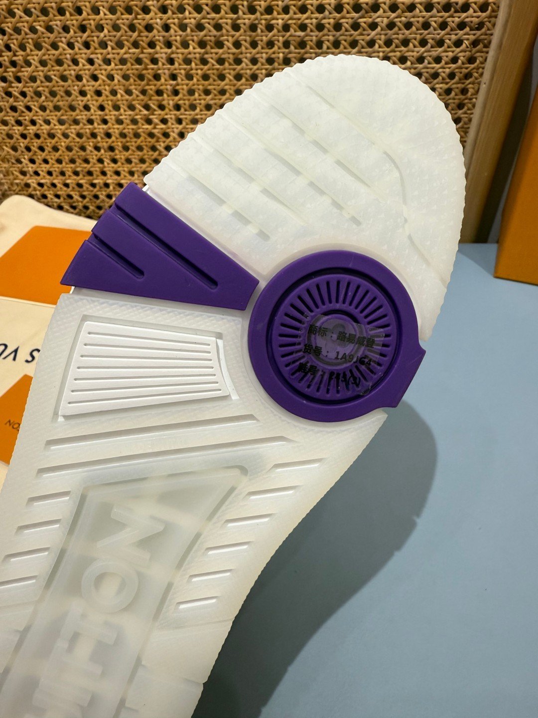 Sneakers Trainer 'Blanc Rouge #5L' — vue 6