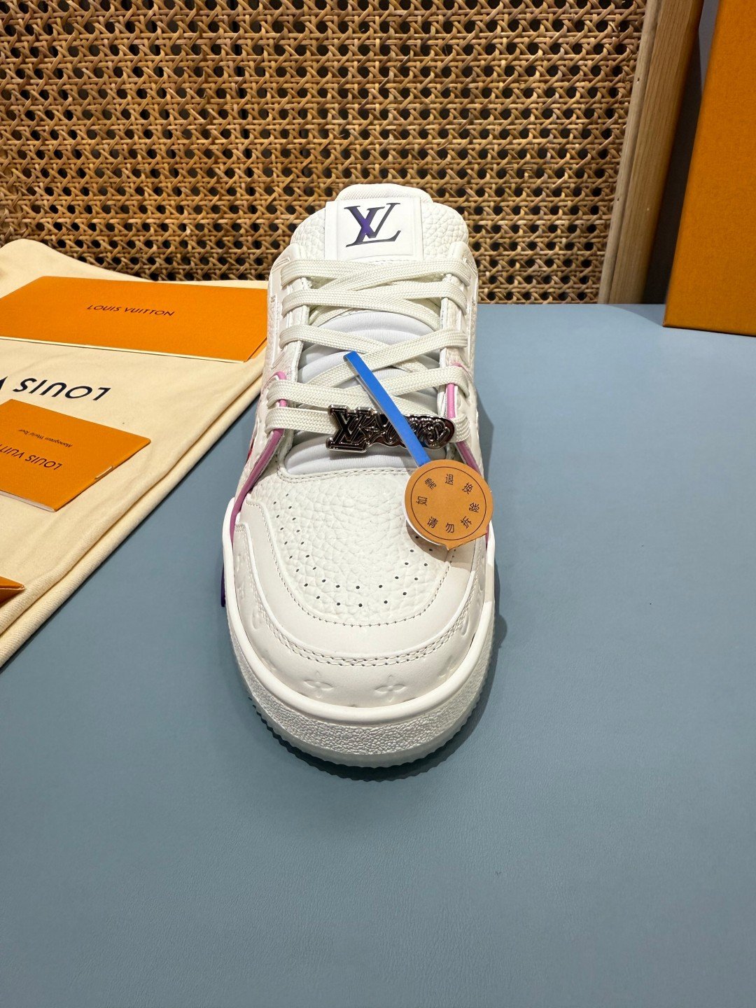 Sneakers Trainer 'Blanc Rouge #5L' — vue 8