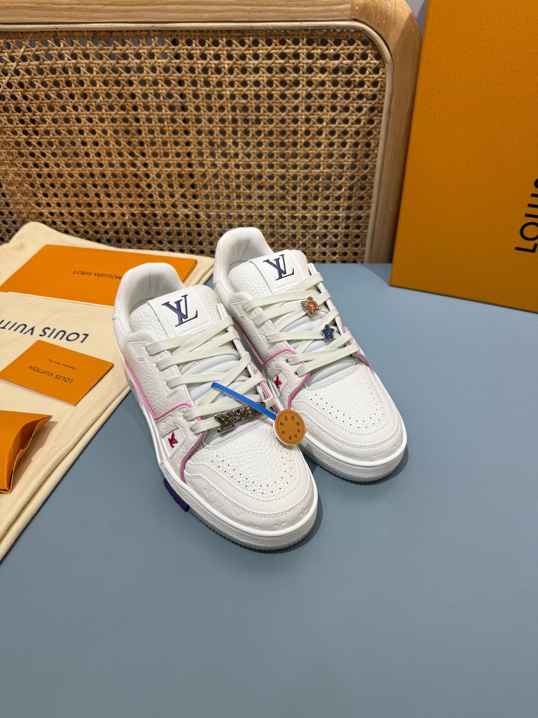 Sneakers Trainer 'Blanc Rouge #5L' — vue 16