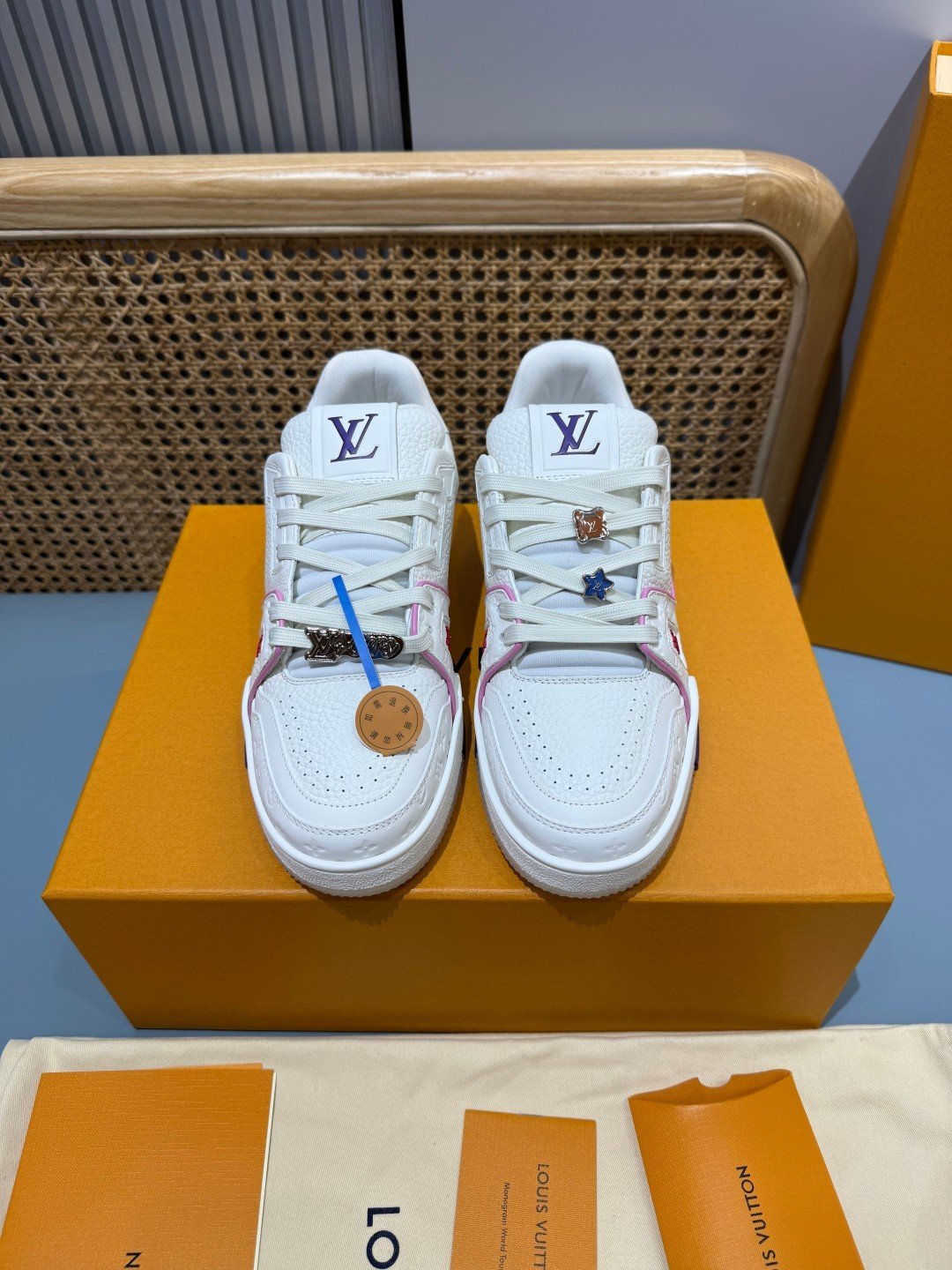 Sneakers Trainer 'Blanc Rouge #5L' — vue 29