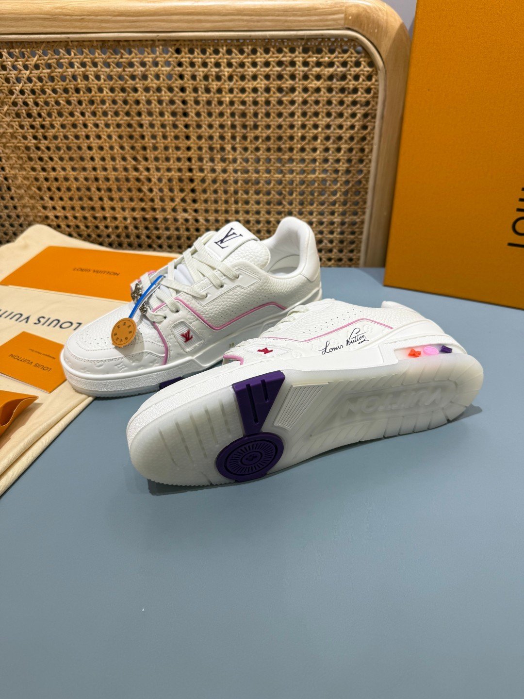 Sneakers Trainer 'Blanc Rouge #5L' — vue 32