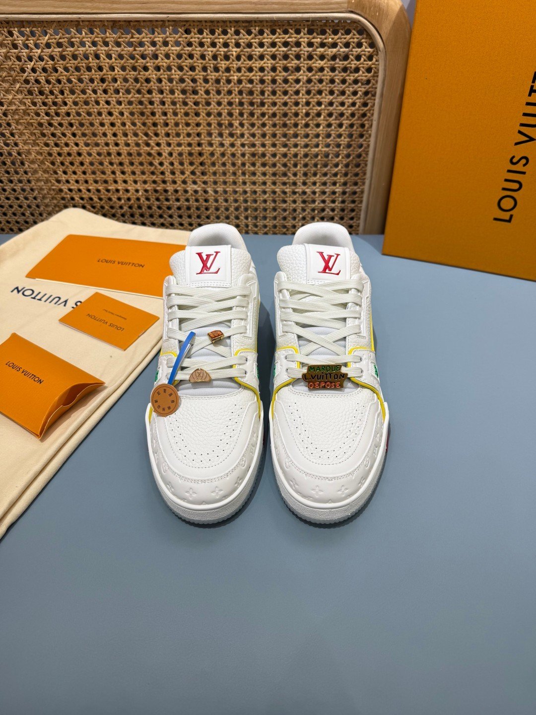 Sneakers Trainer 'Blanc Multicolore Brodé' — vue 19
