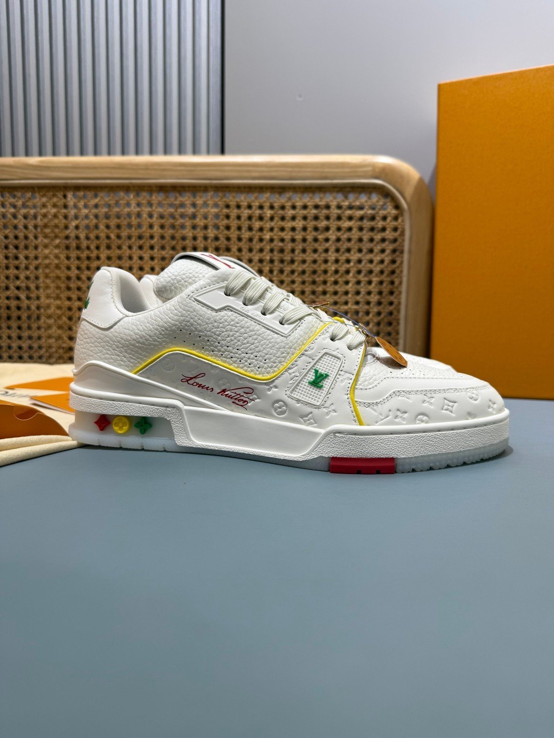 Sneakers Trainer 'Blanc Multicolore Brodé' — vue 23
