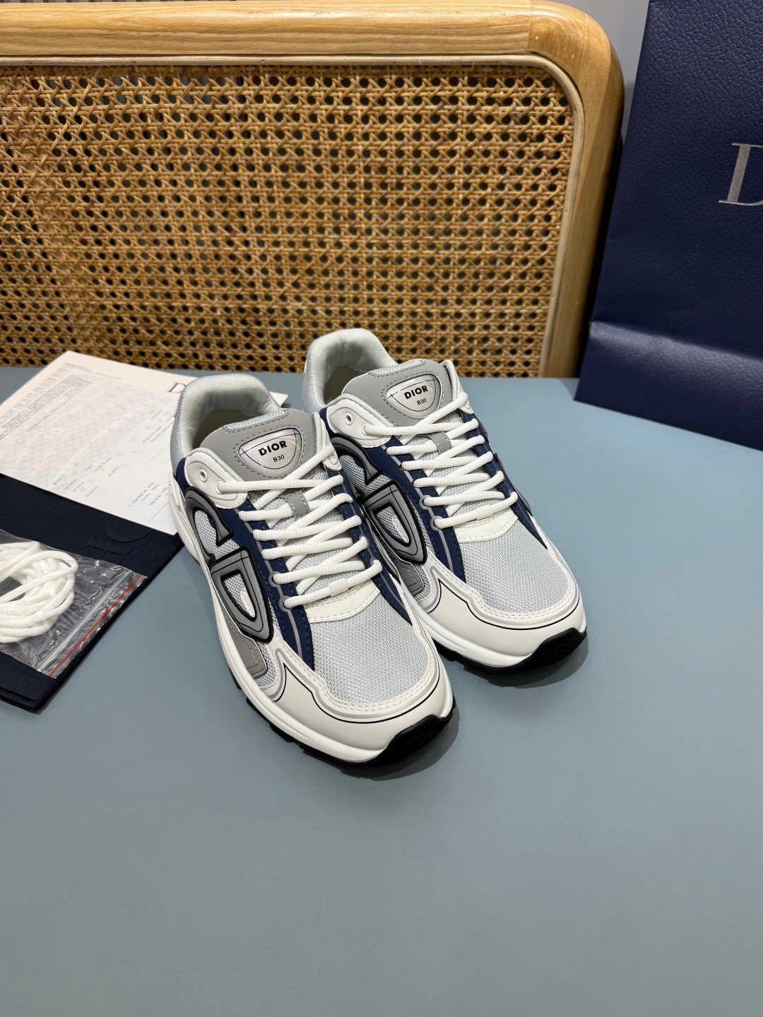 Sneakers B30 'Blanc et Gris' — vue 16