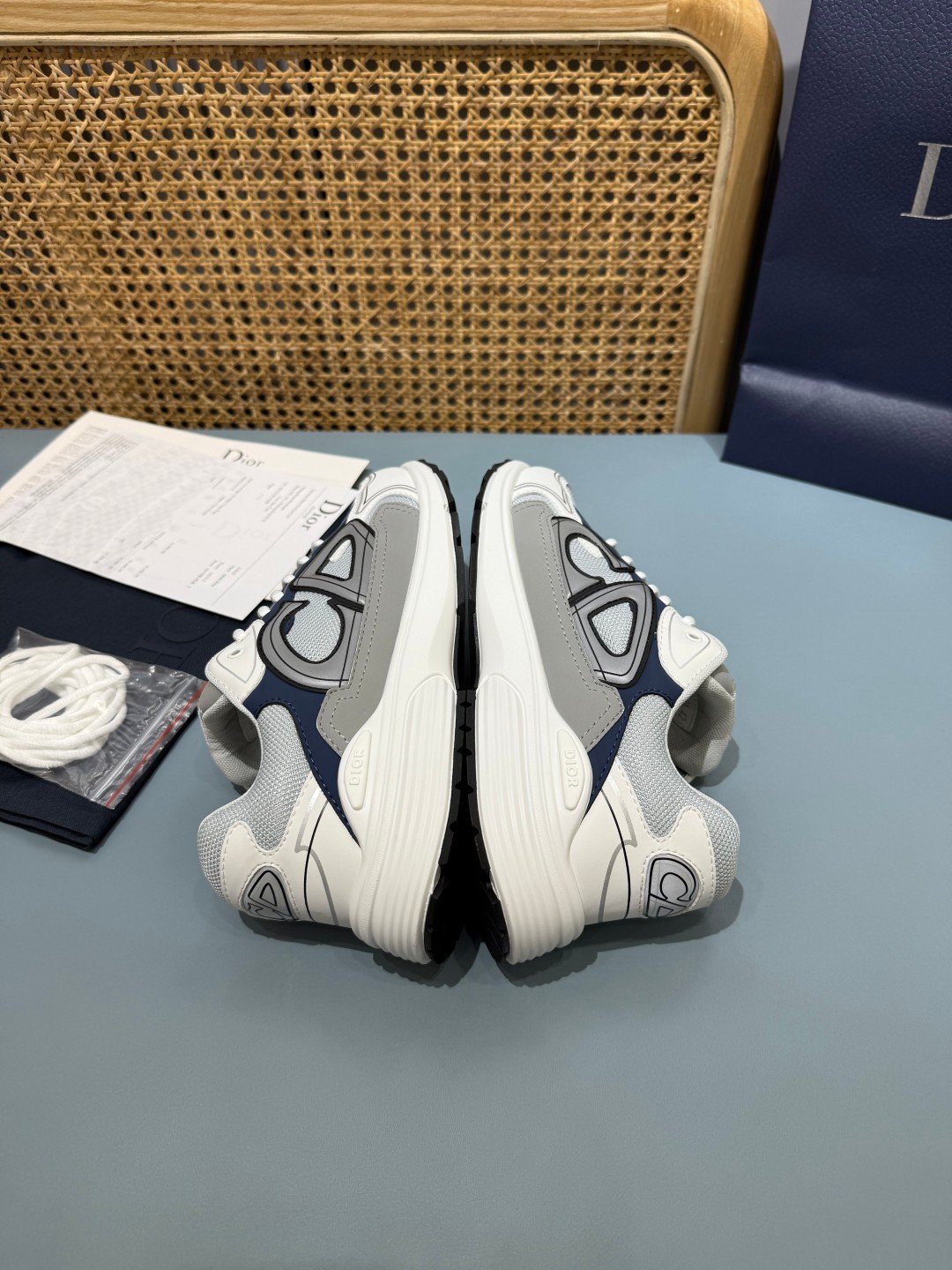Sneakers B30 'Blanc et Gris' — vue 19