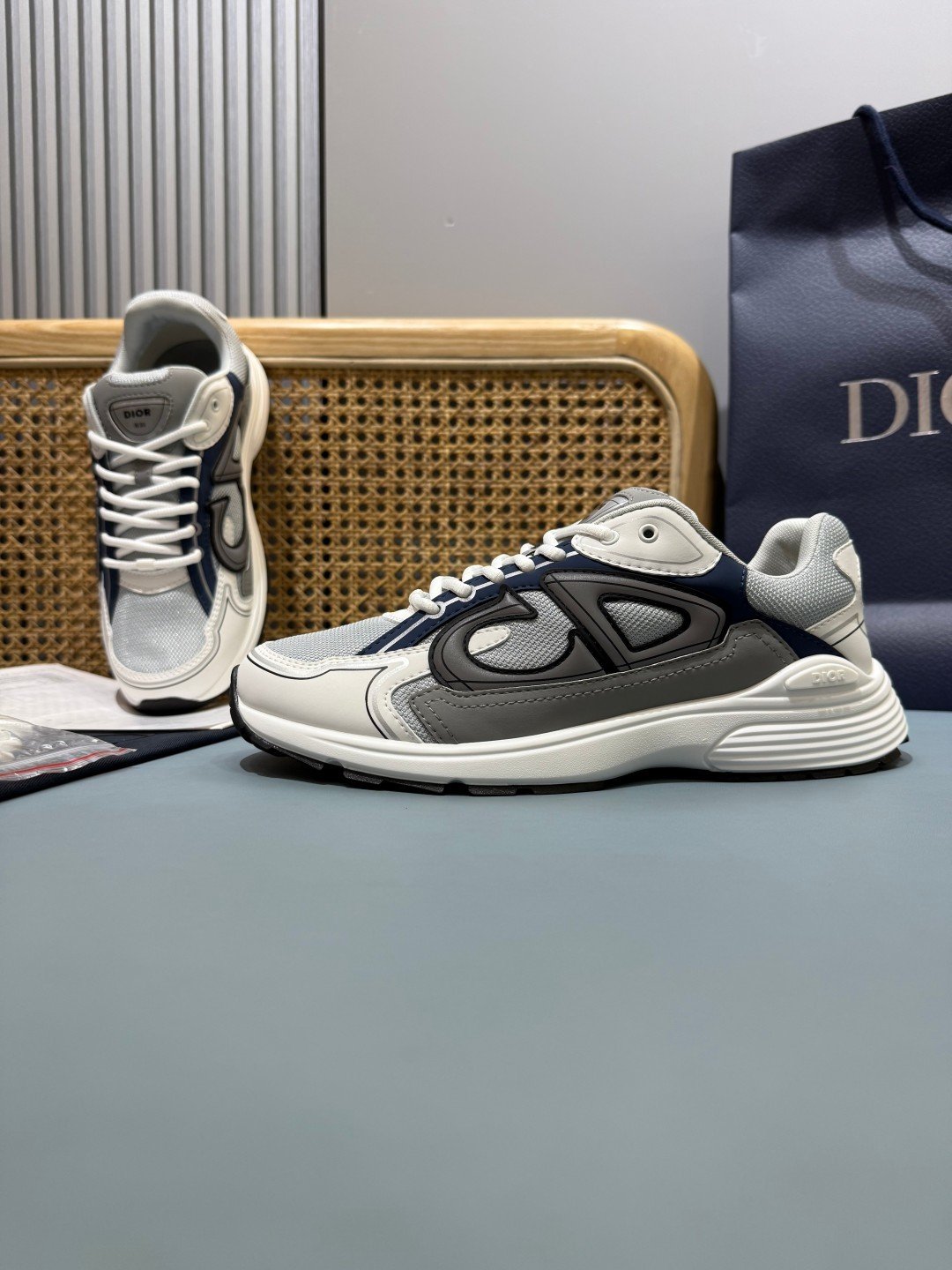 Sneakers B30 'Blanc et Gris' — vue 24