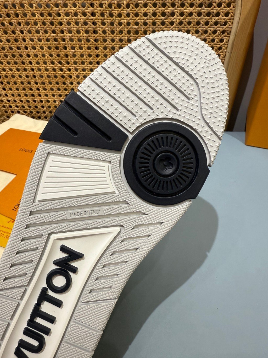 Sneakers Trainer 'Blanc Marine Liseré' — vue 6