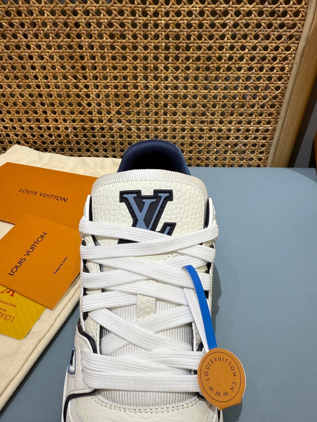 Sneakers Trainer 'Blanc Marine Liseré' — vue 7