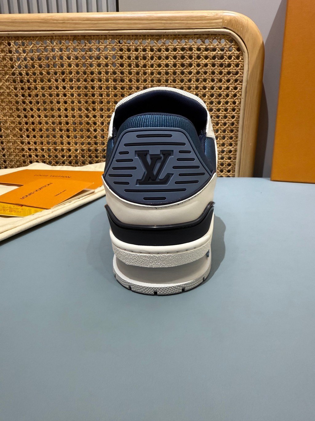 Sneakers Trainer 'Blanc Marine Liseré' — vue 9