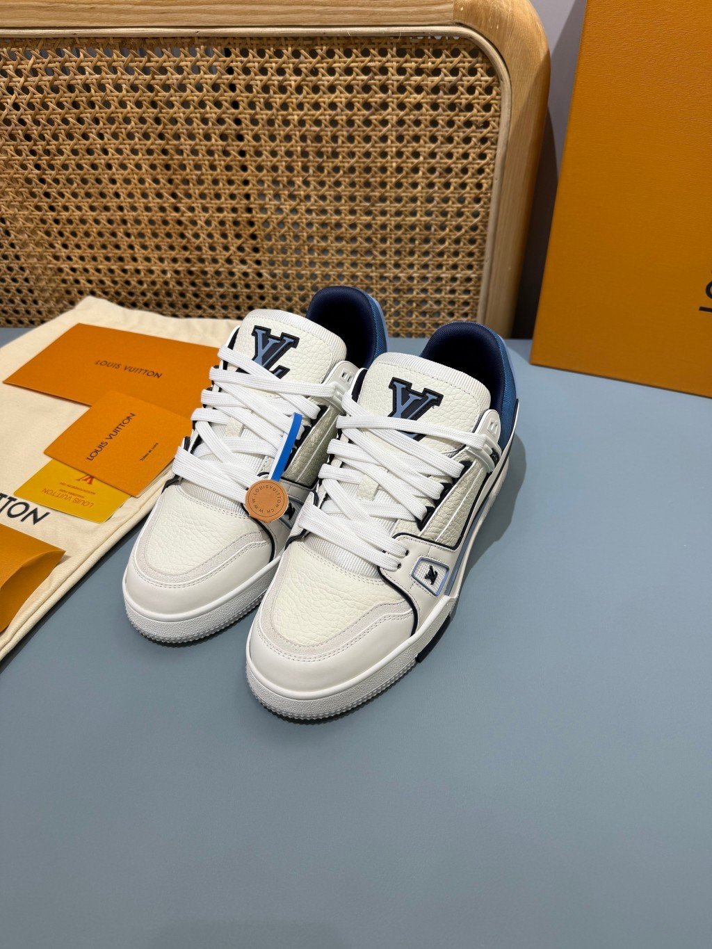 Sneakers Trainer 'Blanc Marine Liseré' — vue 15