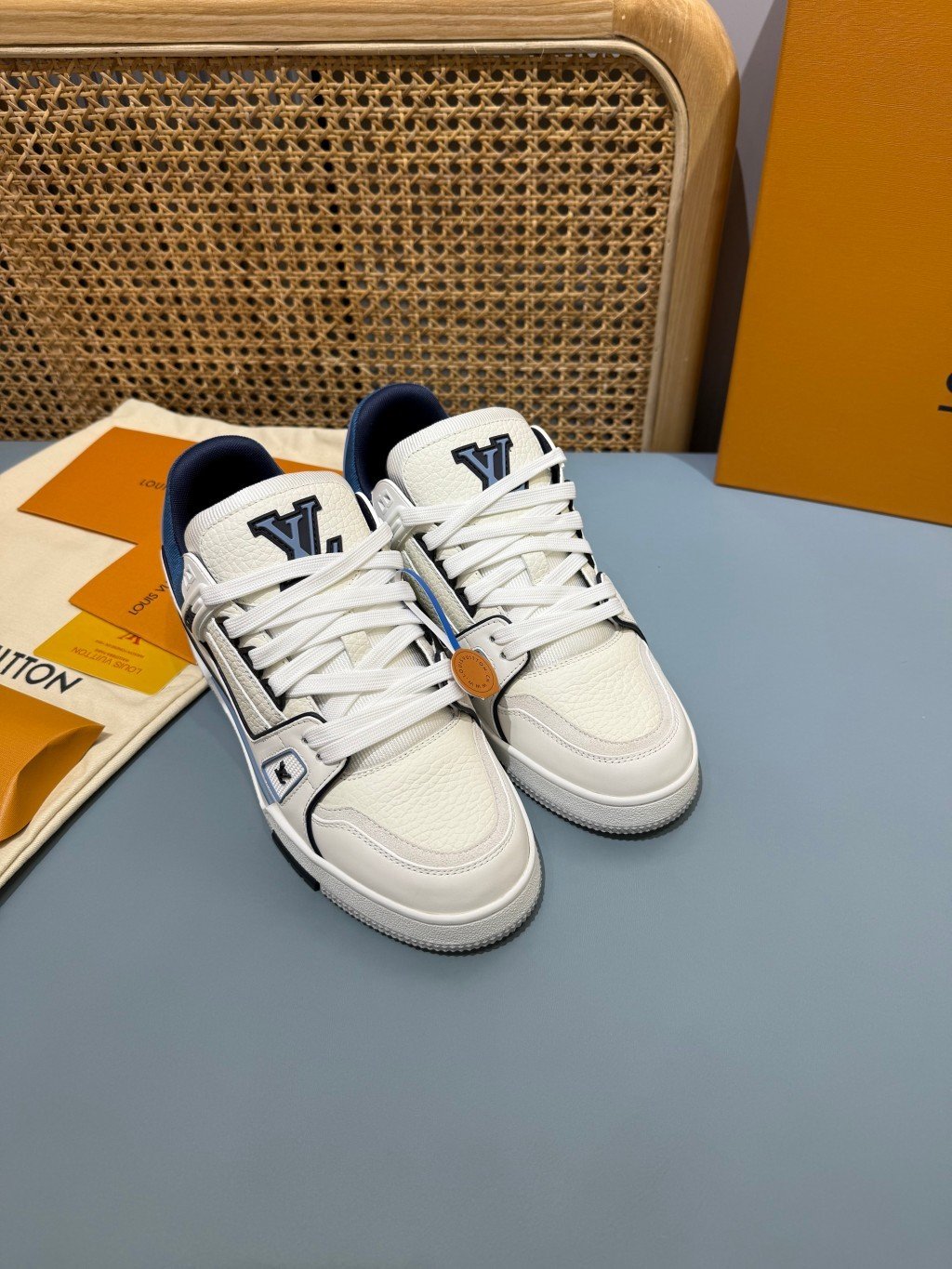 Sneakers Trainer 'Blanc Marine Liseré' — vue 16