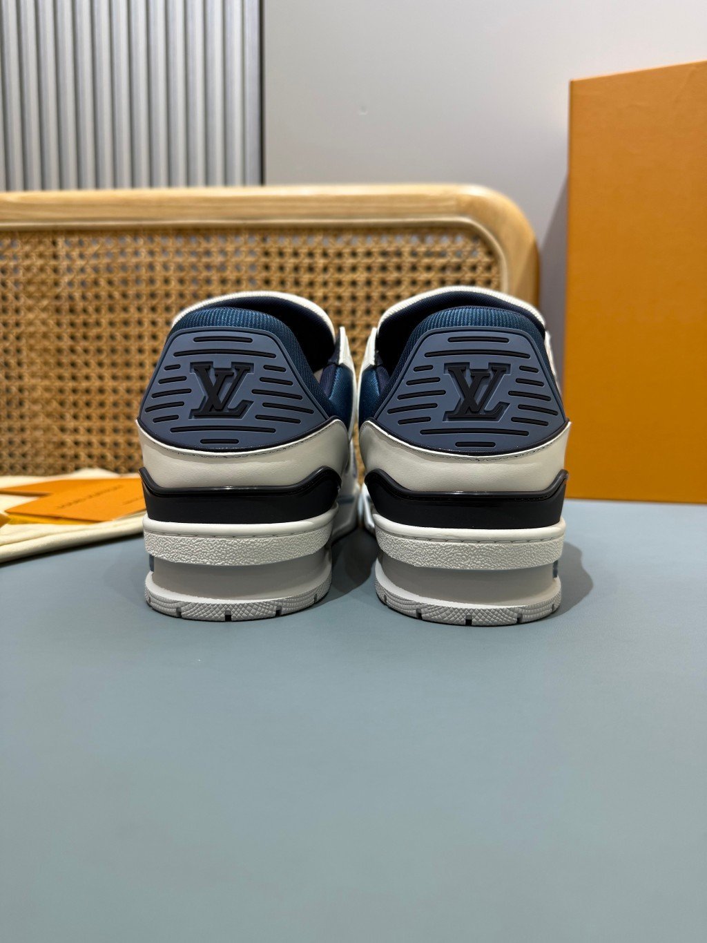 Sneakers Trainer 'Blanc Marine Liseré' — vue 20