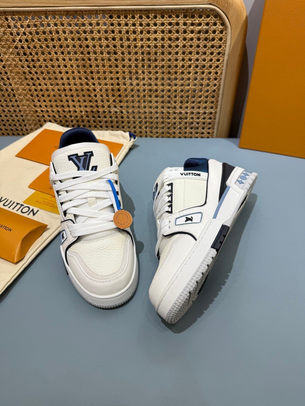 Sneakers Trainer 'Blanc Marine Liseré' — vue 25
