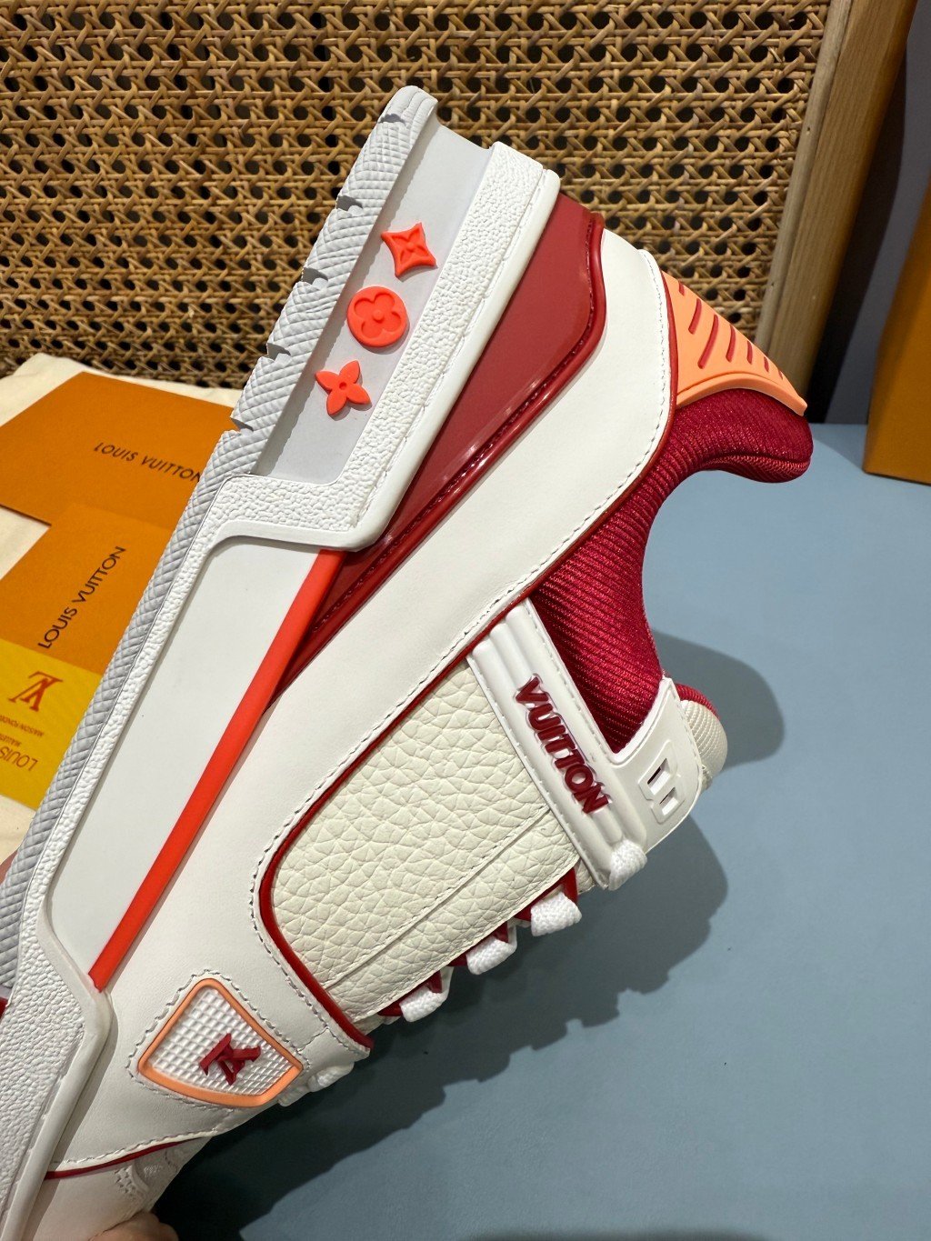 Sneakers Trainer 'Blanc Rouge Liseré Fin' — vue 11
