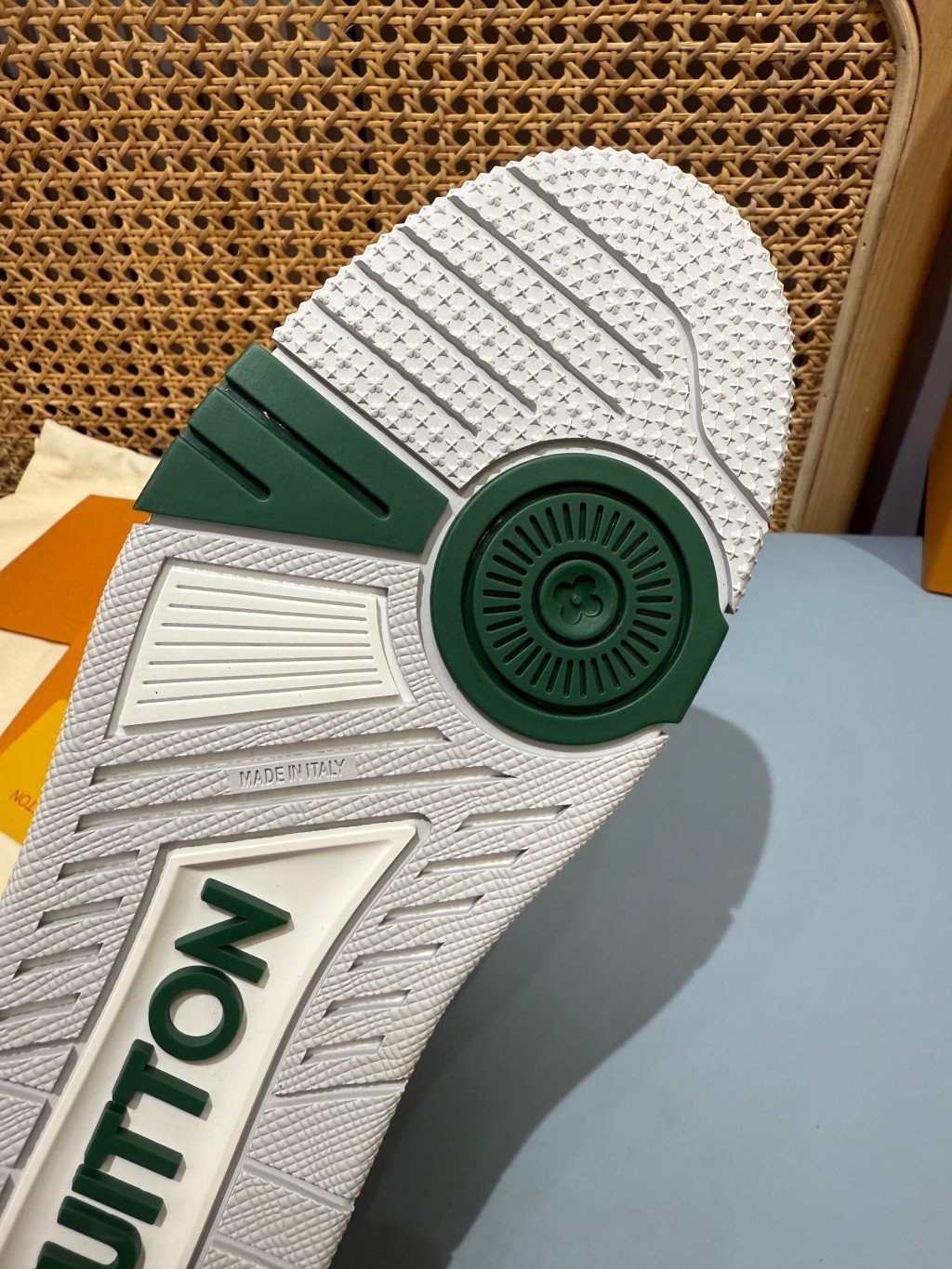 Sneakers Trainer 'Blanc Vert Liseré' — vue 7