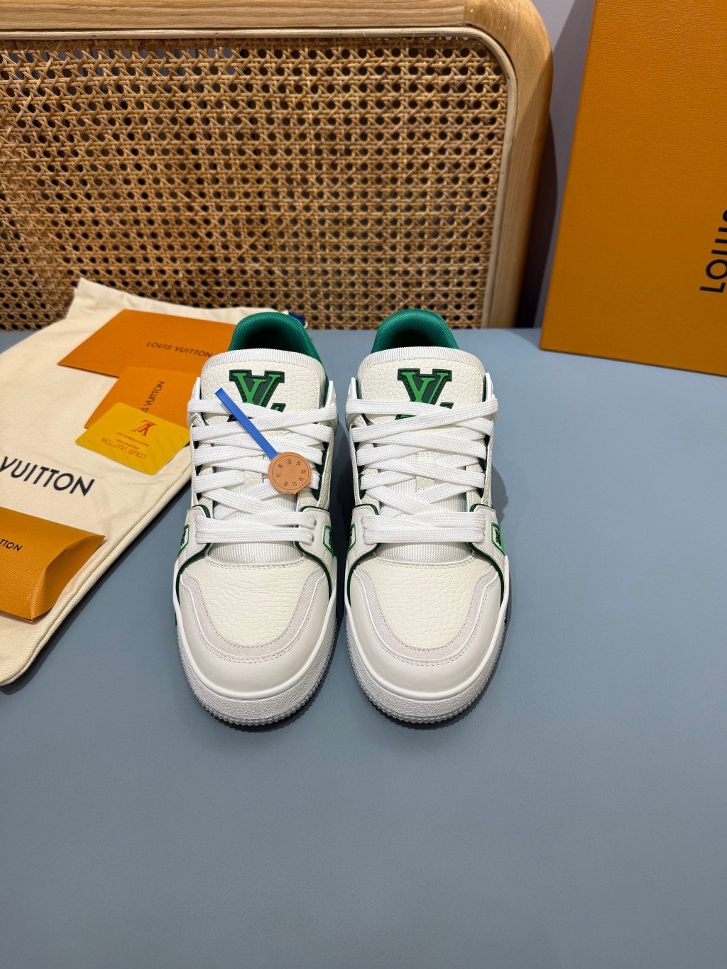 Sneakers Trainer 'Blanc Vert Liseré' — vue 18